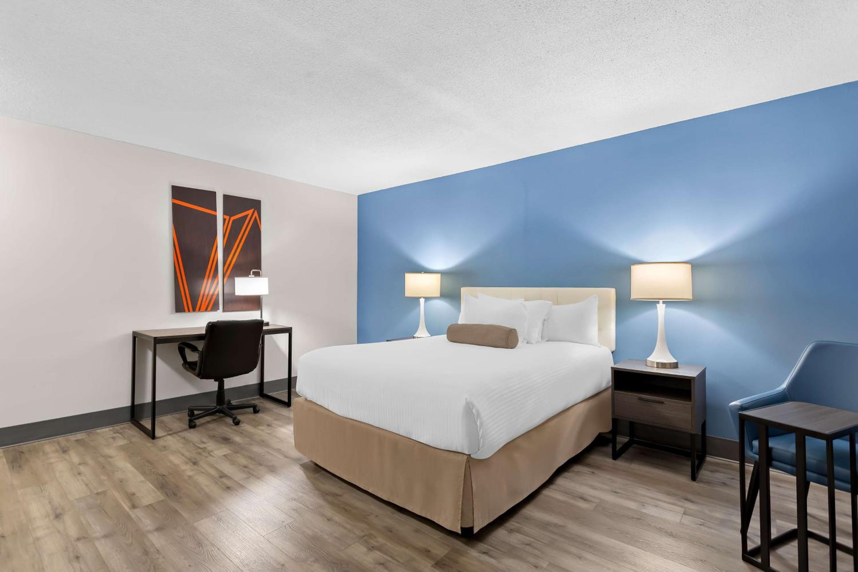 SureStay Plus by Best Western Windsor