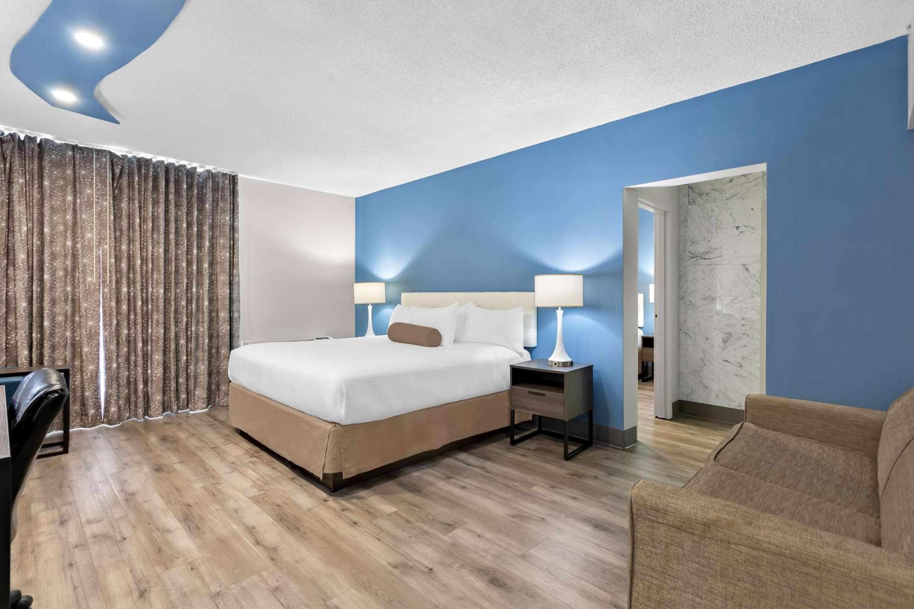 SureStay Plus by Best Western Windsor
