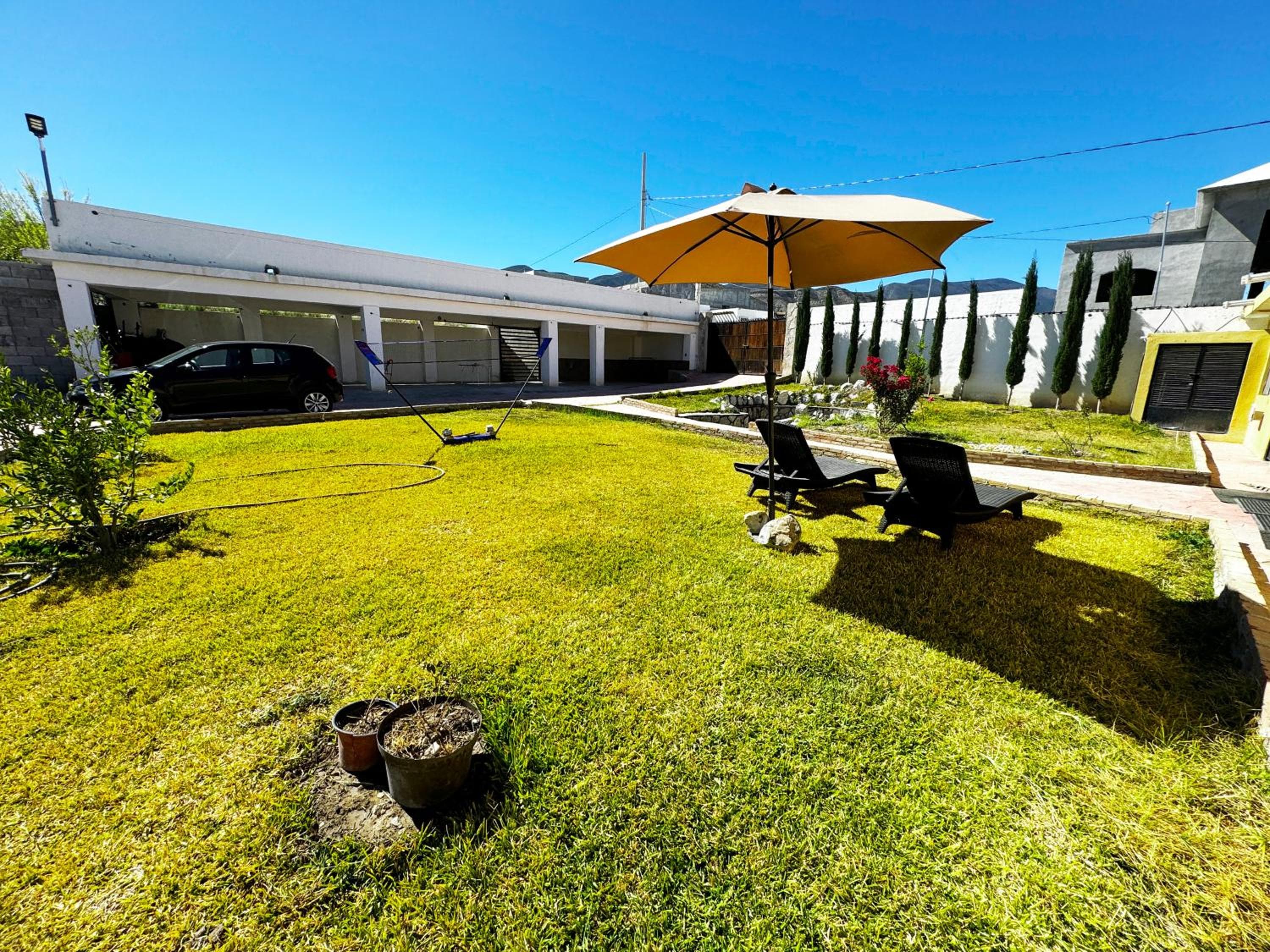 Amplia casa en Parras con wifi, fogatero y asador