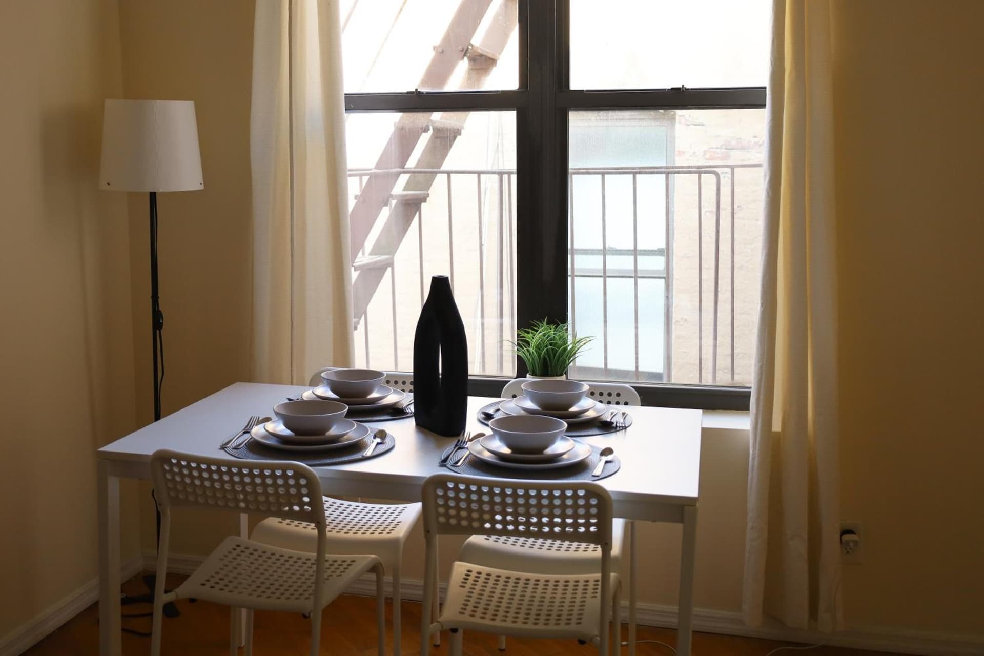 Family Friendly 4BR 2BA in Prime NYC Location