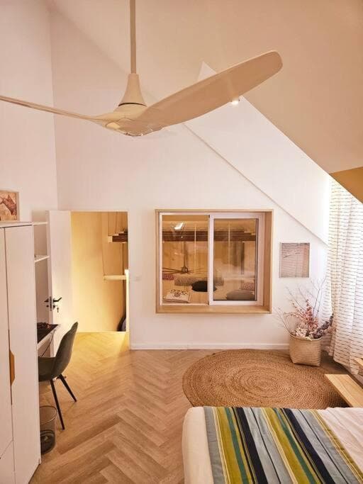 Seaside 3 suites Penthouse with Pool Gym & BBQ Terrace