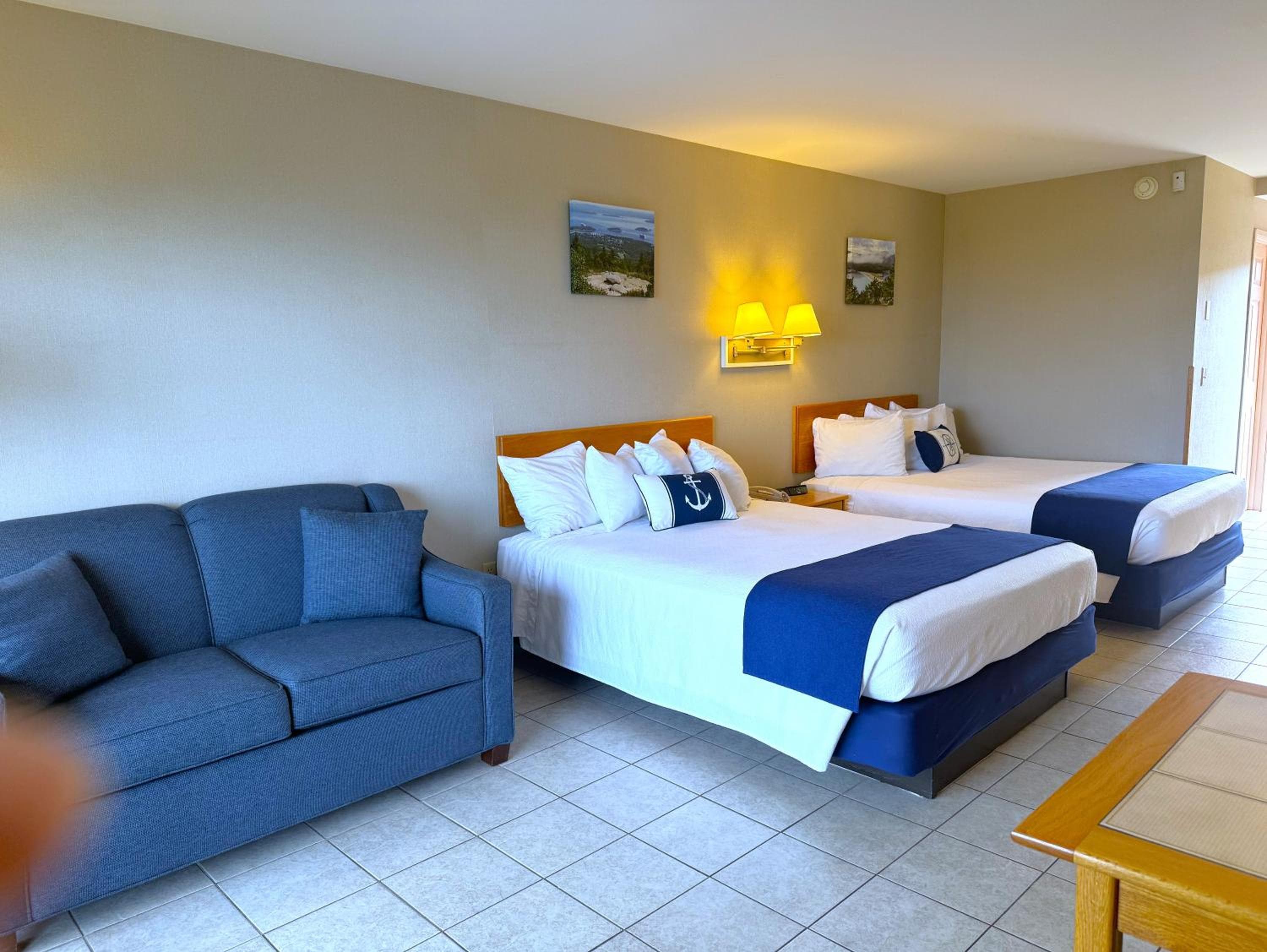Atlantic Eyrie Lodge