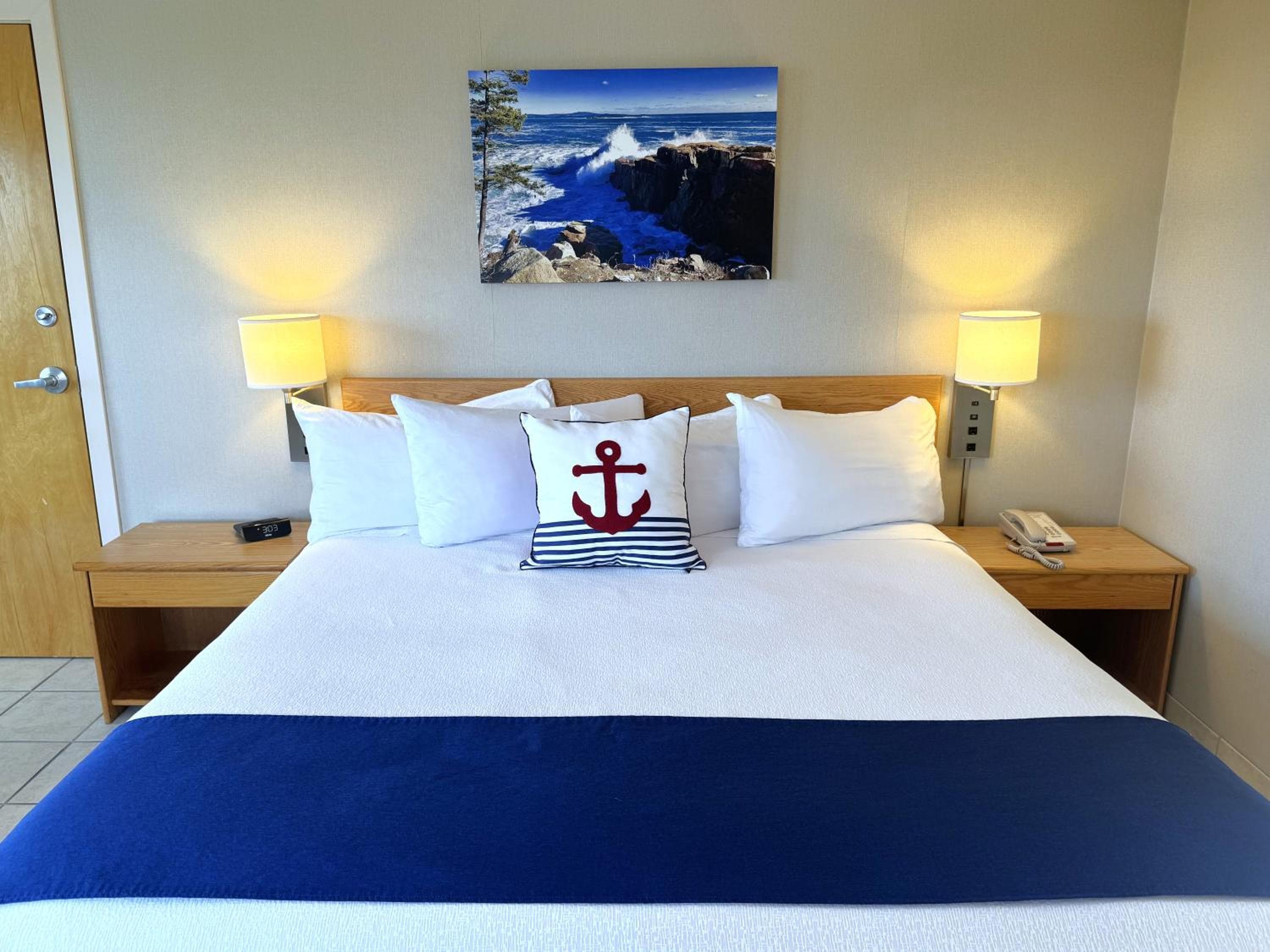 Atlantic Eyrie Lodge