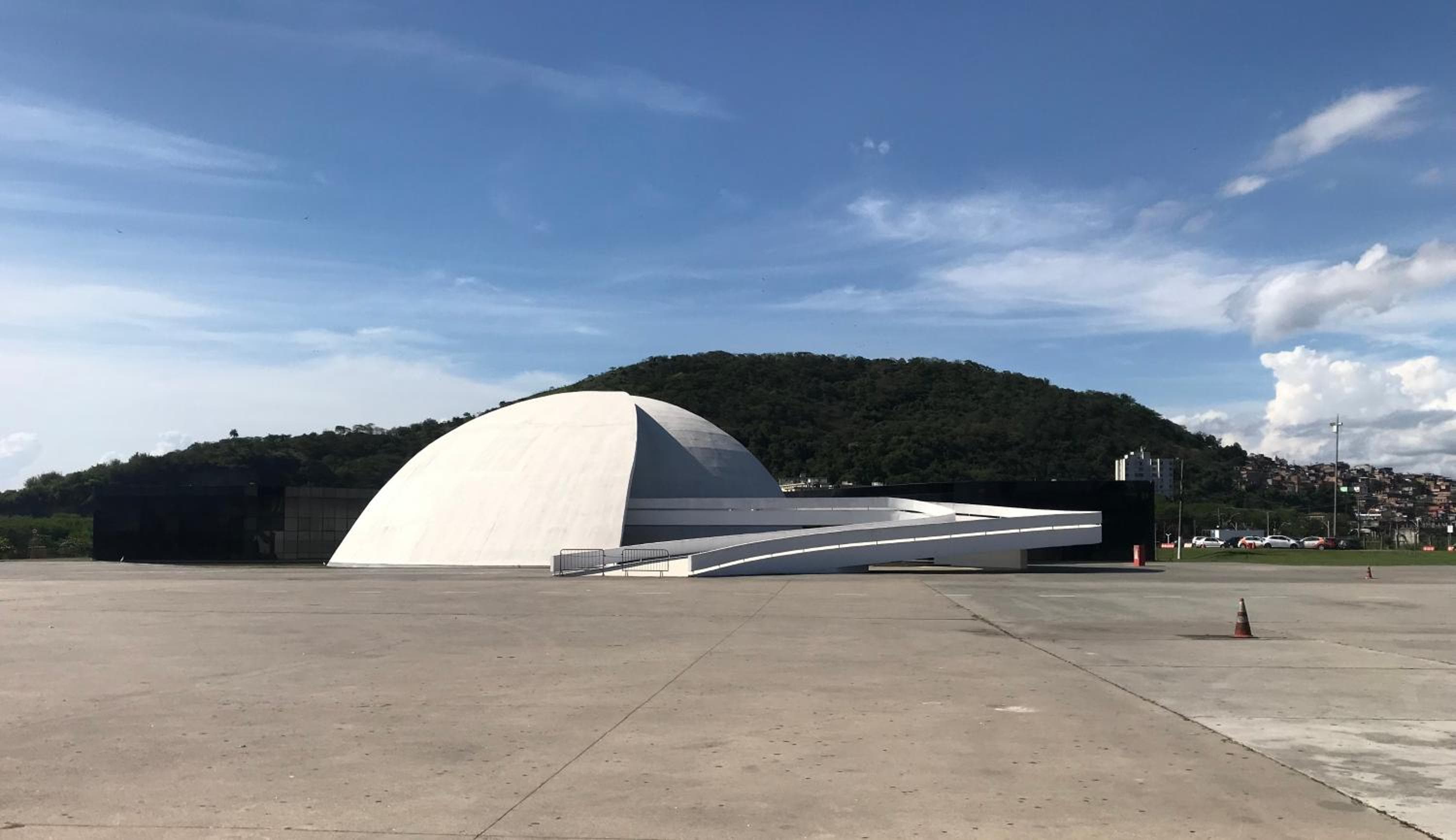 Excelente Studio - Centro - Niterói