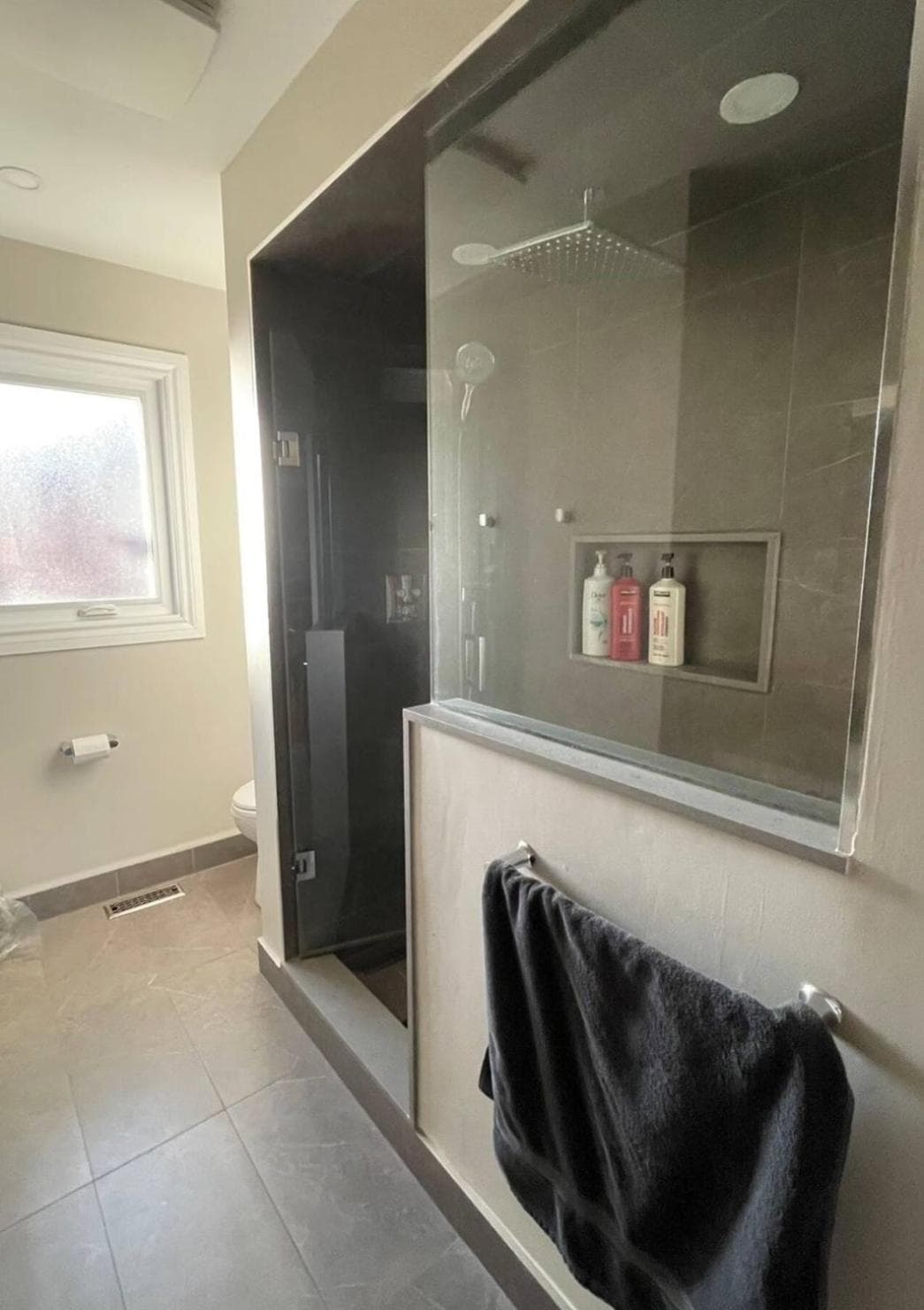 Family-Friendly Retreat for 14 in Richmond Hill