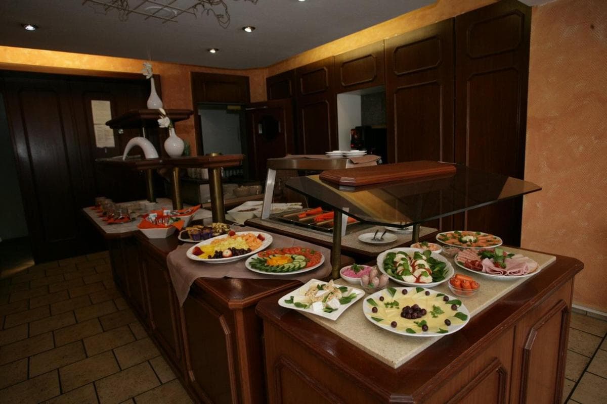 Stargaze Home Hotel