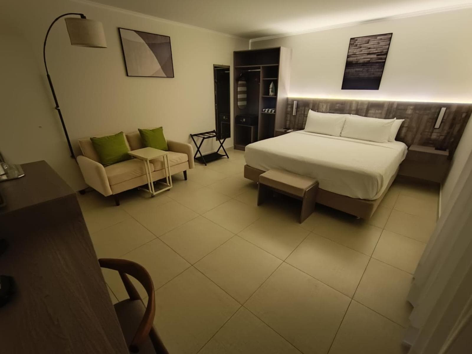 Aruba Boutique & Art Hotel - Adults Only