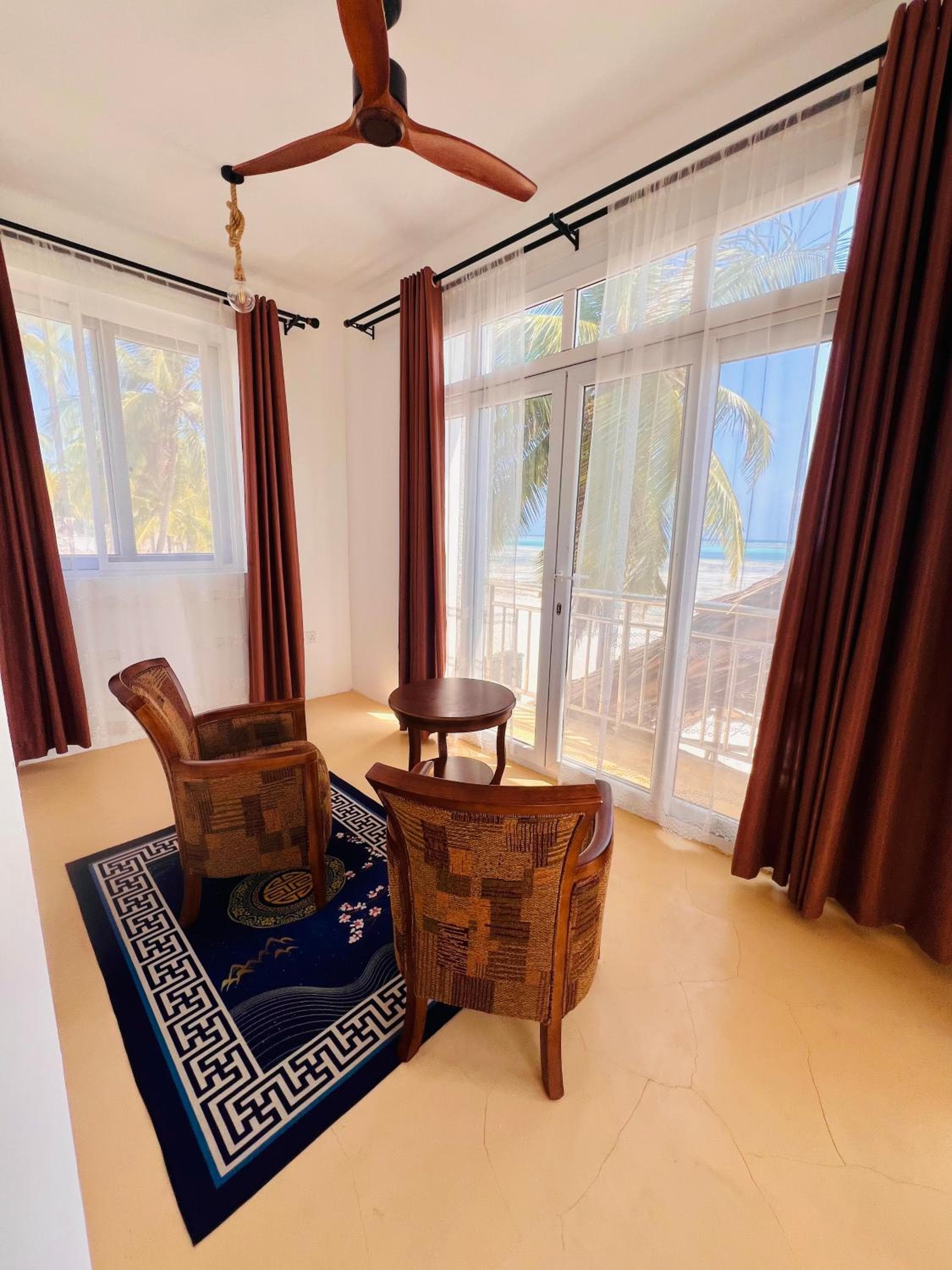 Mia Boutique Hotel & Restaurant