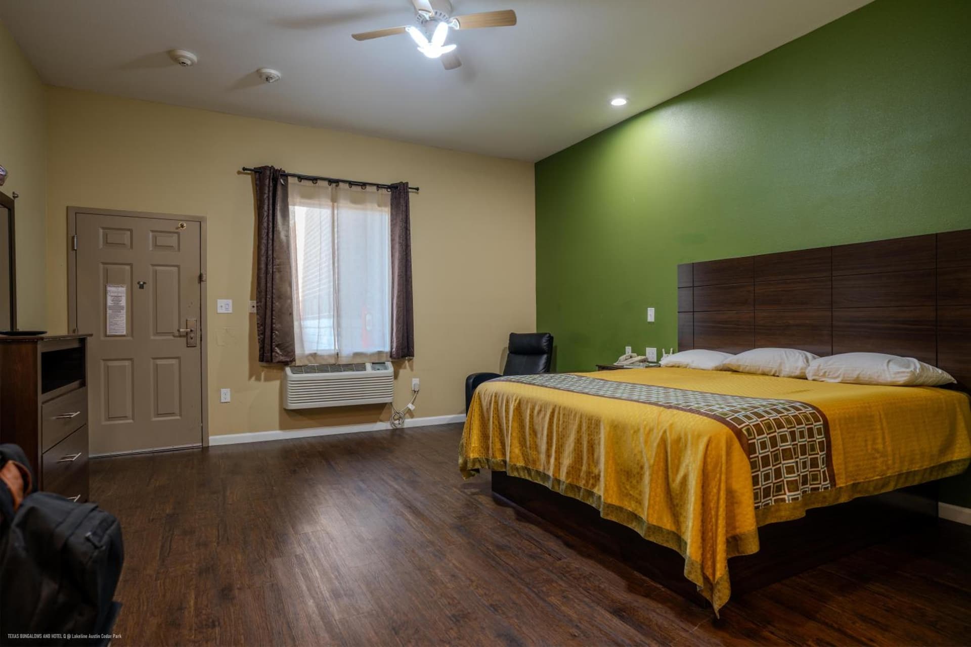 Texas Bungalows Hotel & Hotel Que at Lakeline Austin Cedar Park