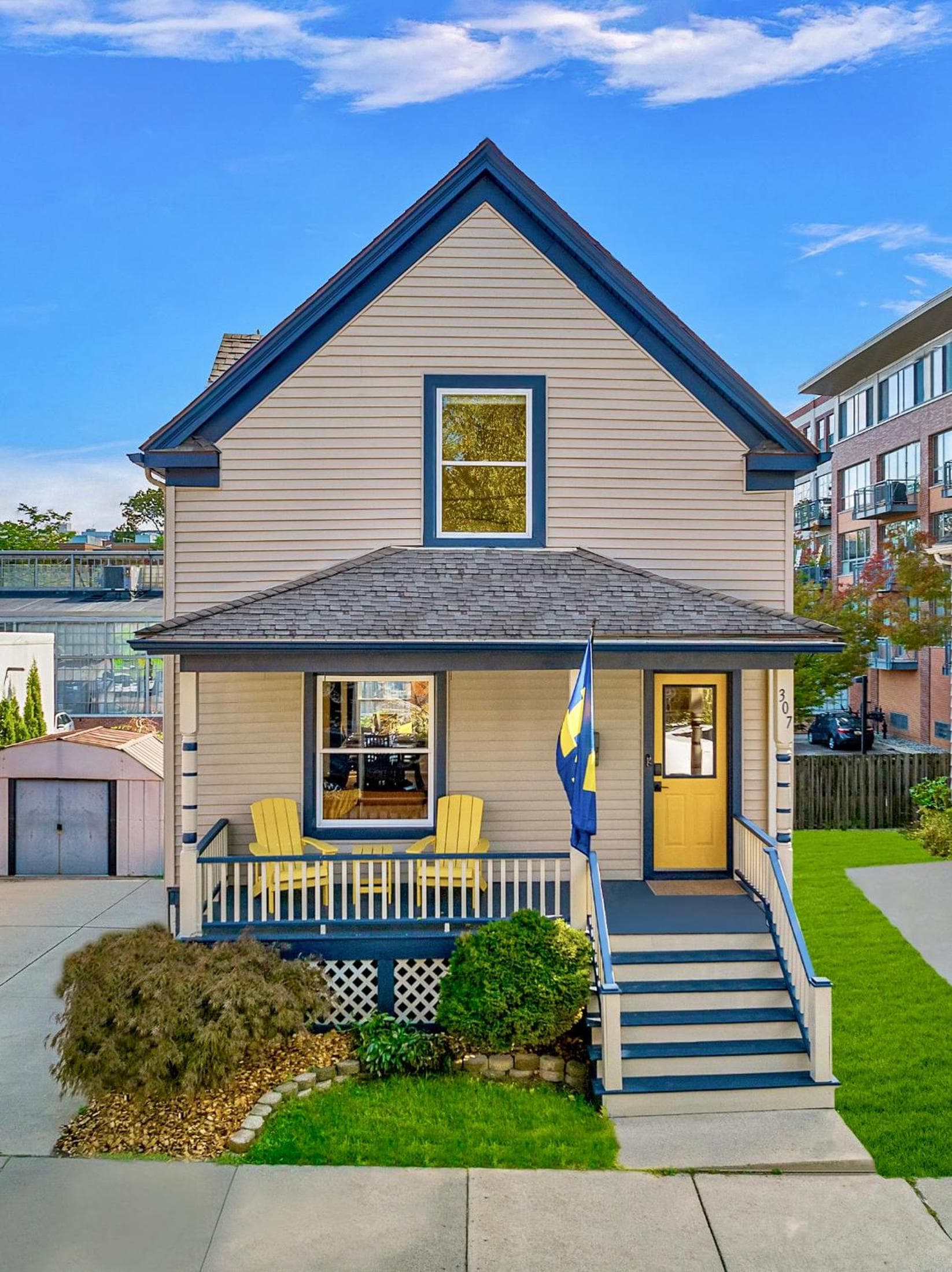 The Little Big House - Home in Downtown Ann Arbor