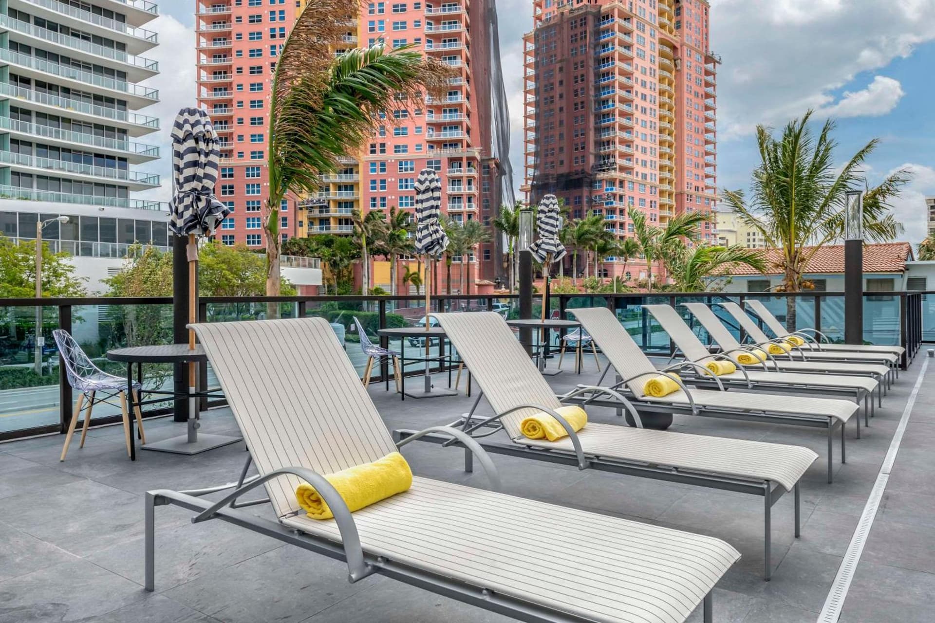 Cambria Hotel Fort Lauderdale Beach