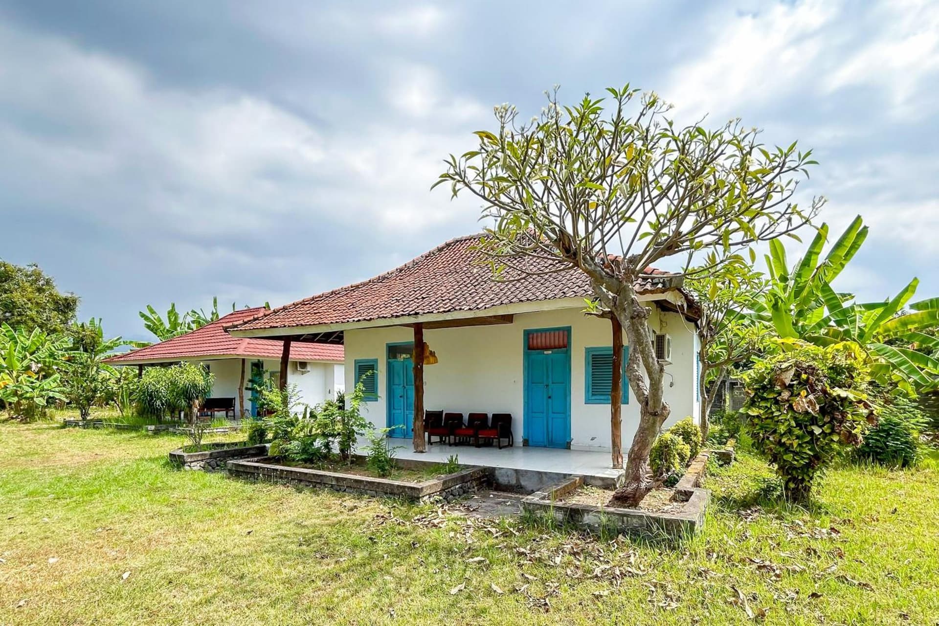 Hepi Bungalow Lovina Mitra RedDoorz
