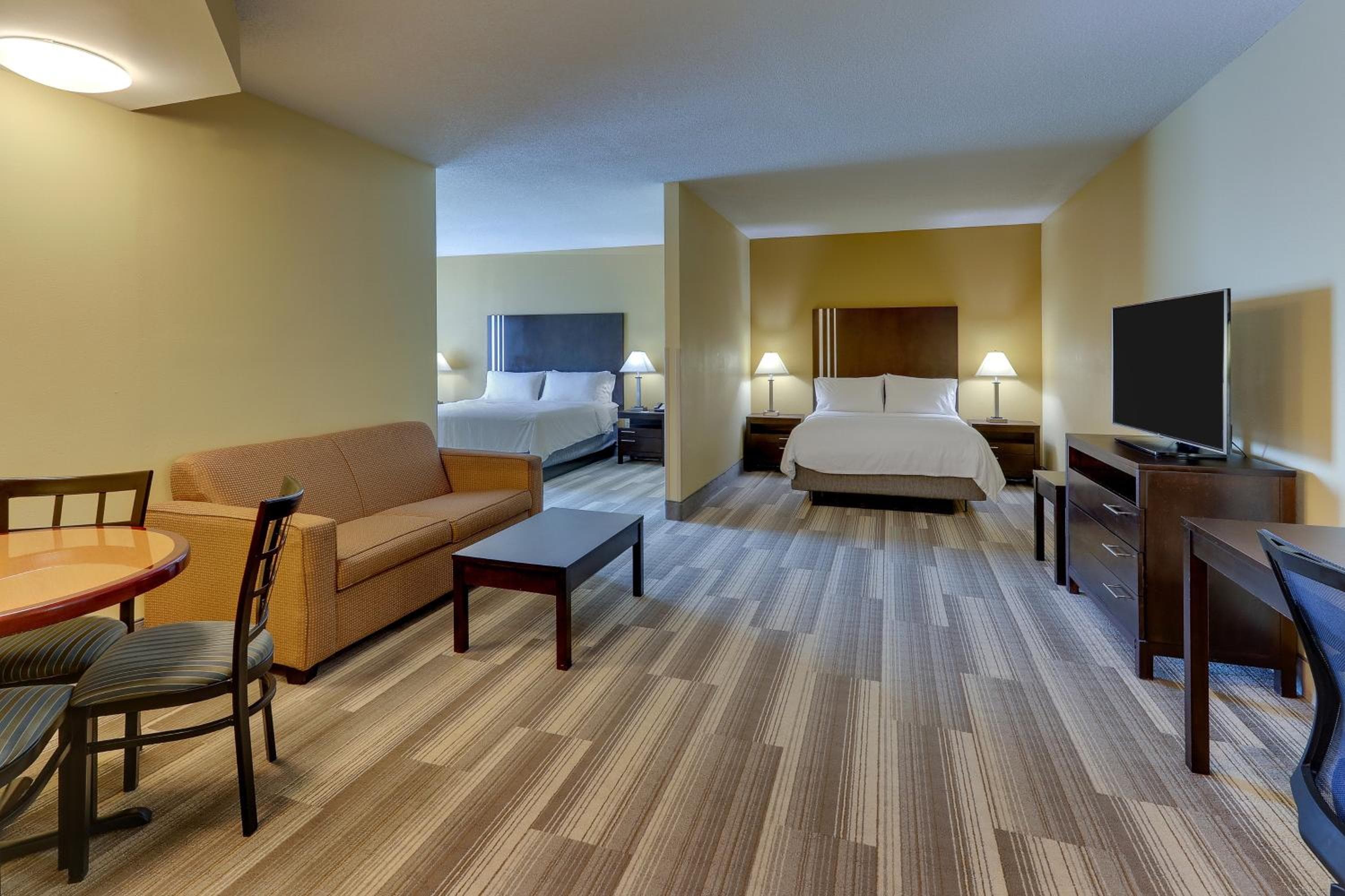 Holiday Inn Express Hotel & Suites Richmond by IHG