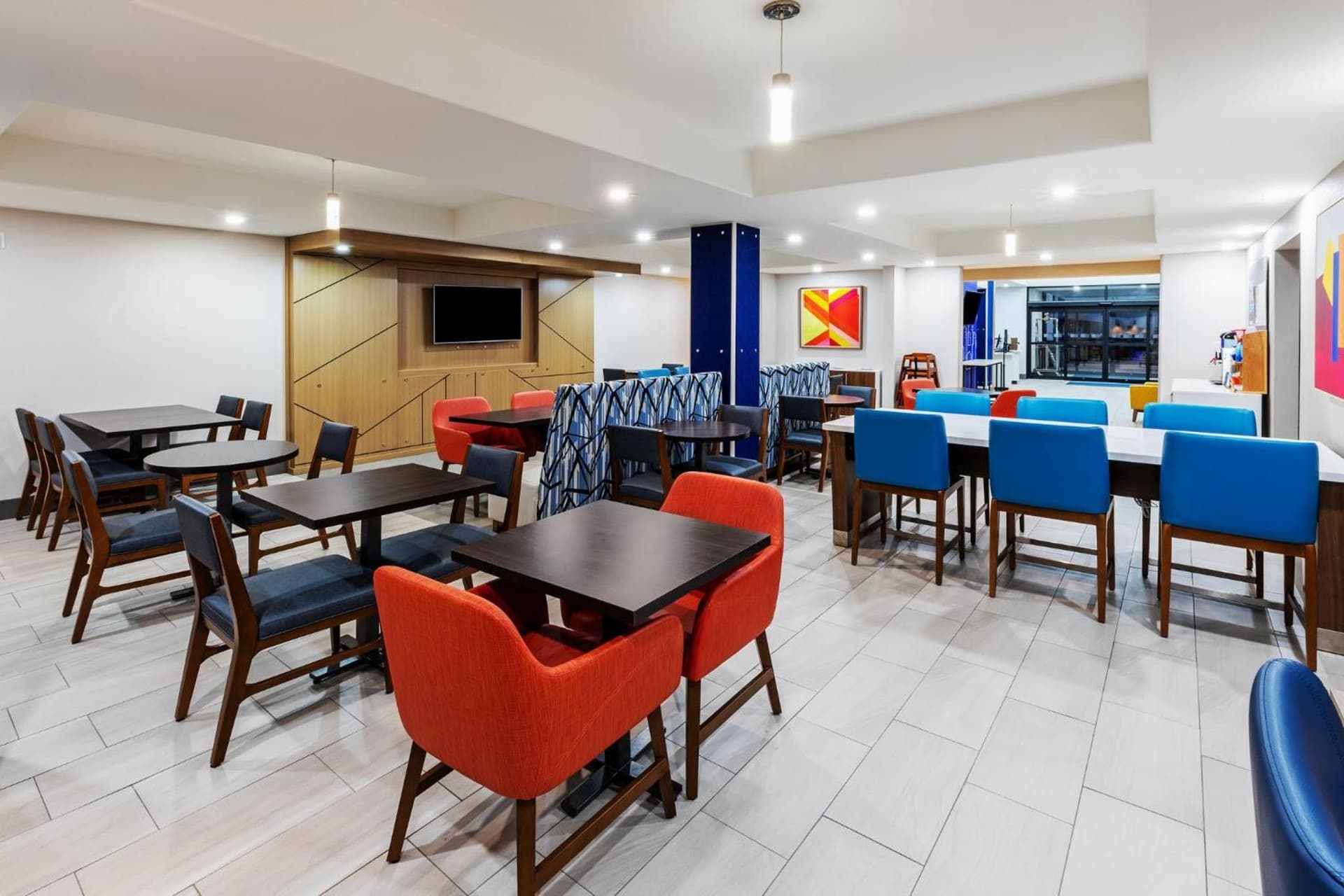 Holiday Inn Express Hotel & Suites Henderson - Traffic Star by IHG