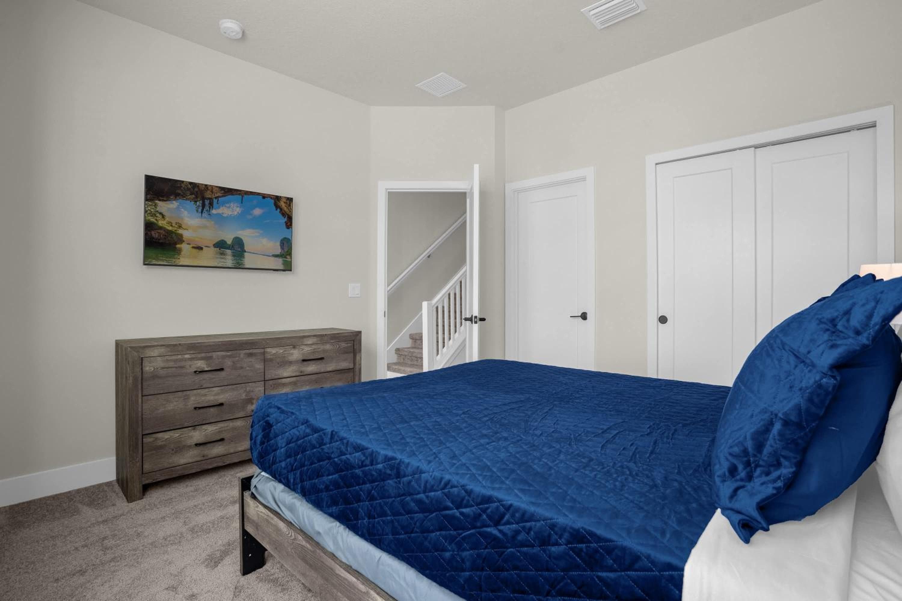 Upstay - Modern Family Home w Private Pool
