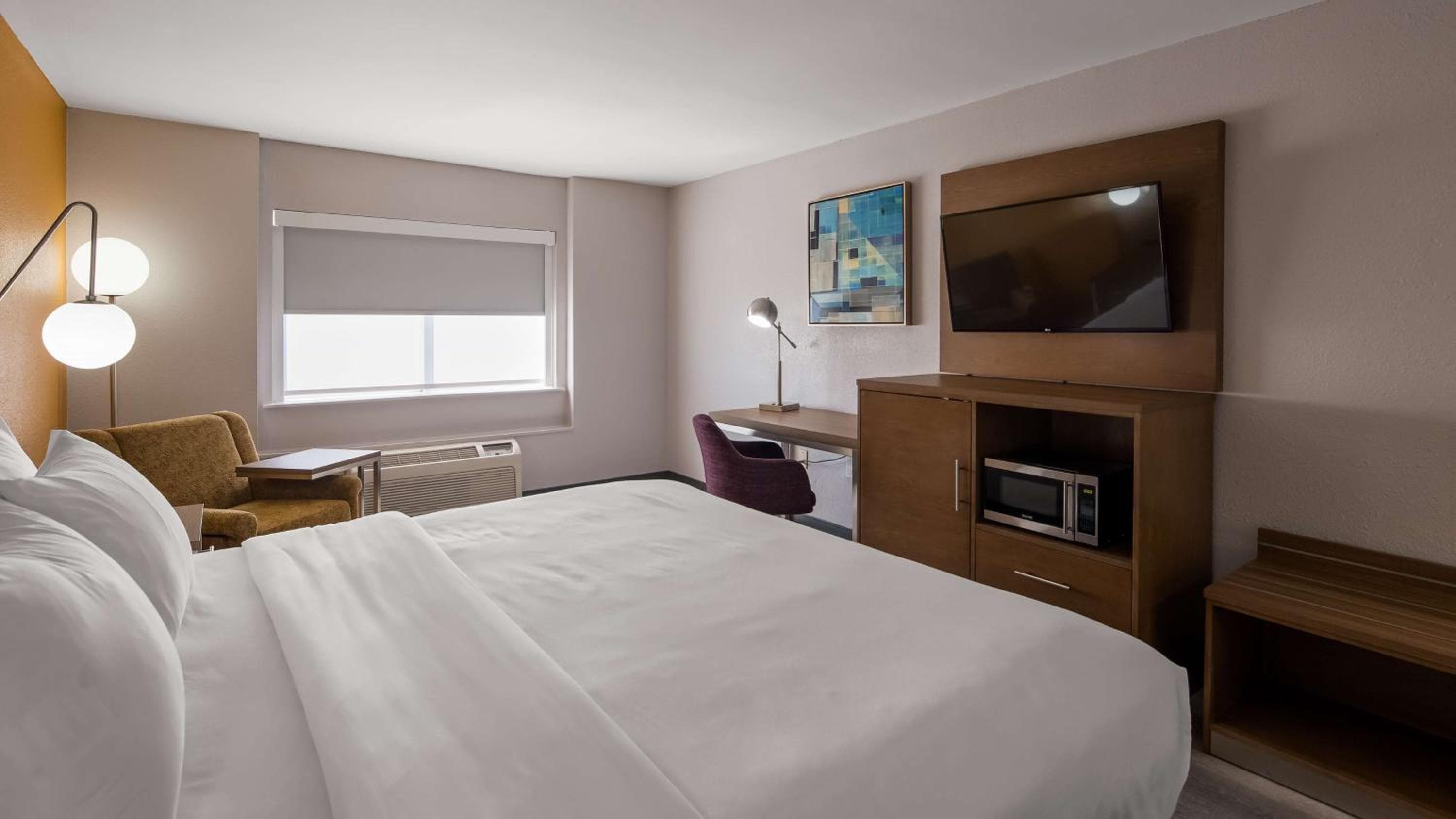 Best Western Plus Raleigh Crabtree Valley Hotel