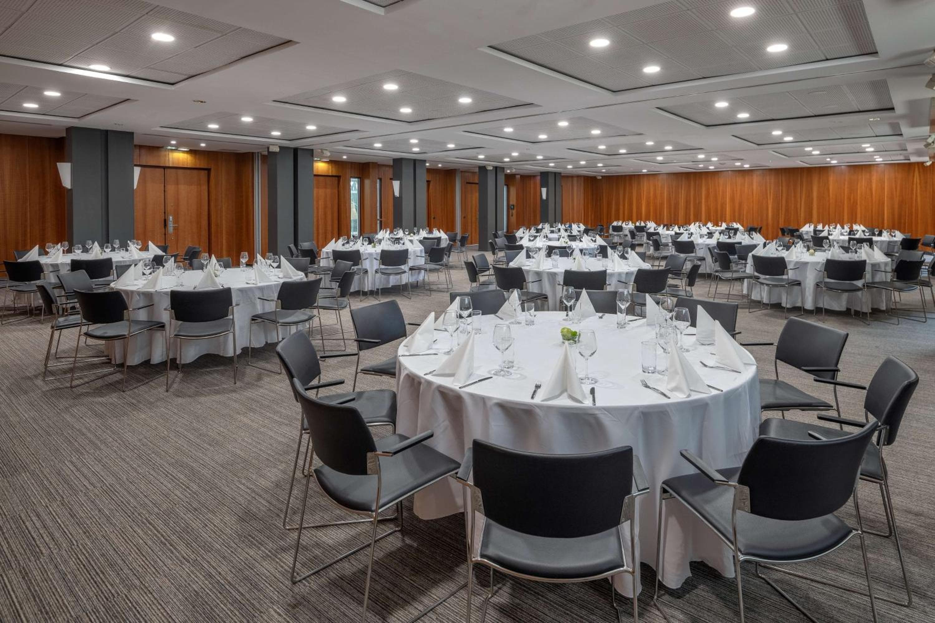 DoubleTree by Hilton Paris Bougival