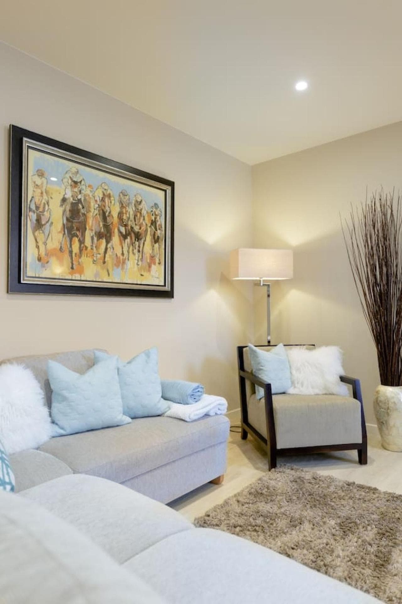 Elegant Epsom Flat in Period Building