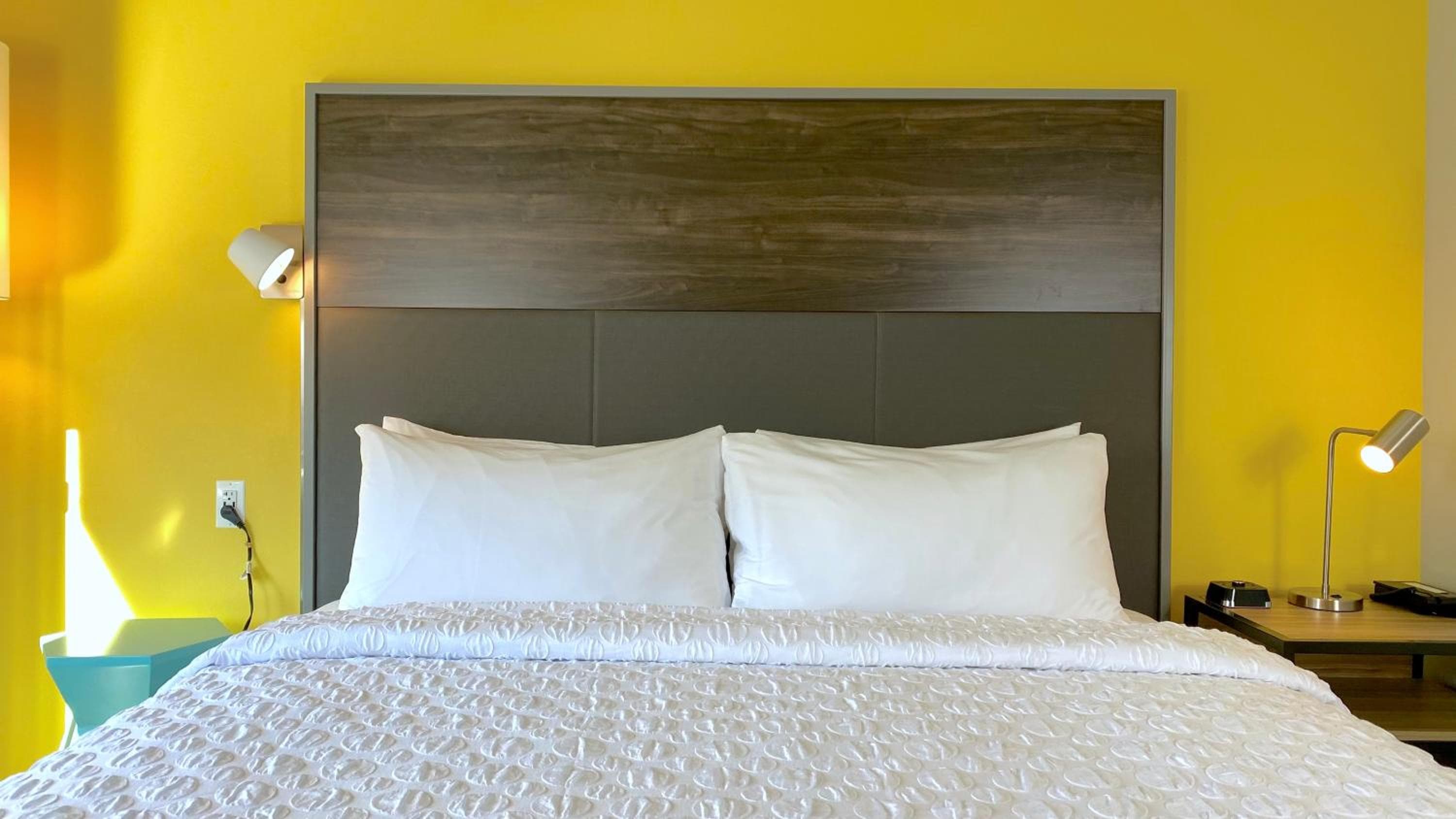 Tru By Hilton Baltimore Harbor East