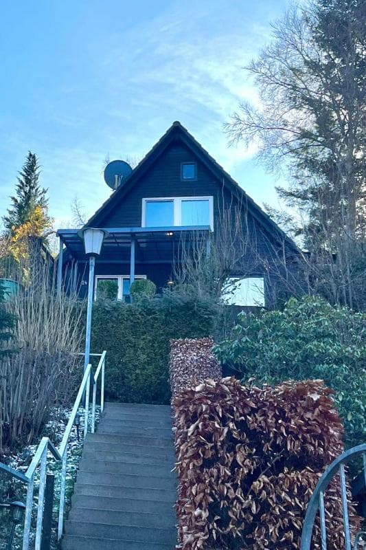 Haus Löwe - Komplettes Ferienhaus am Badesee