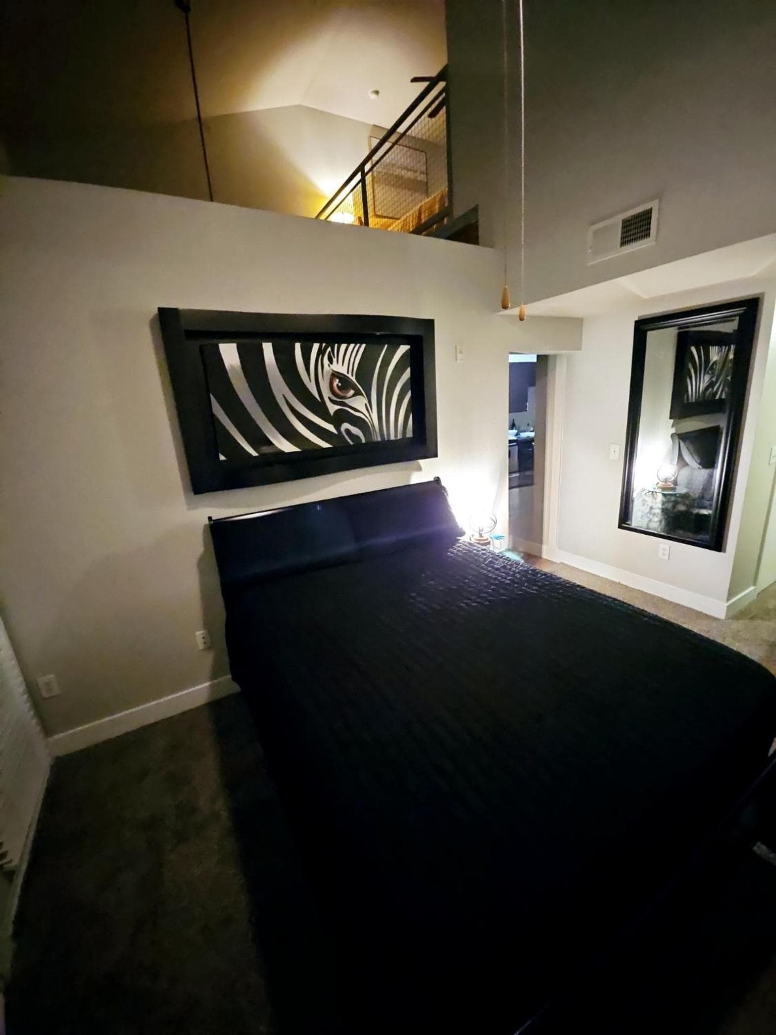 Vanity 2 Bedroom Loft Downtown Ft Worth