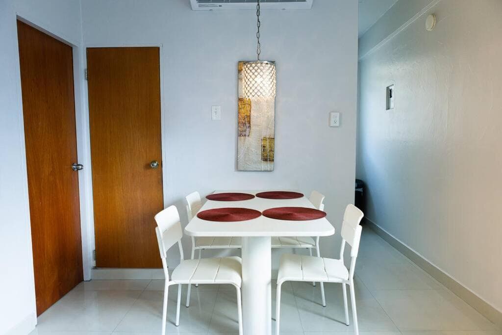 203-Tranquil Renovated Charm in the City, Near the Beach with Free parking