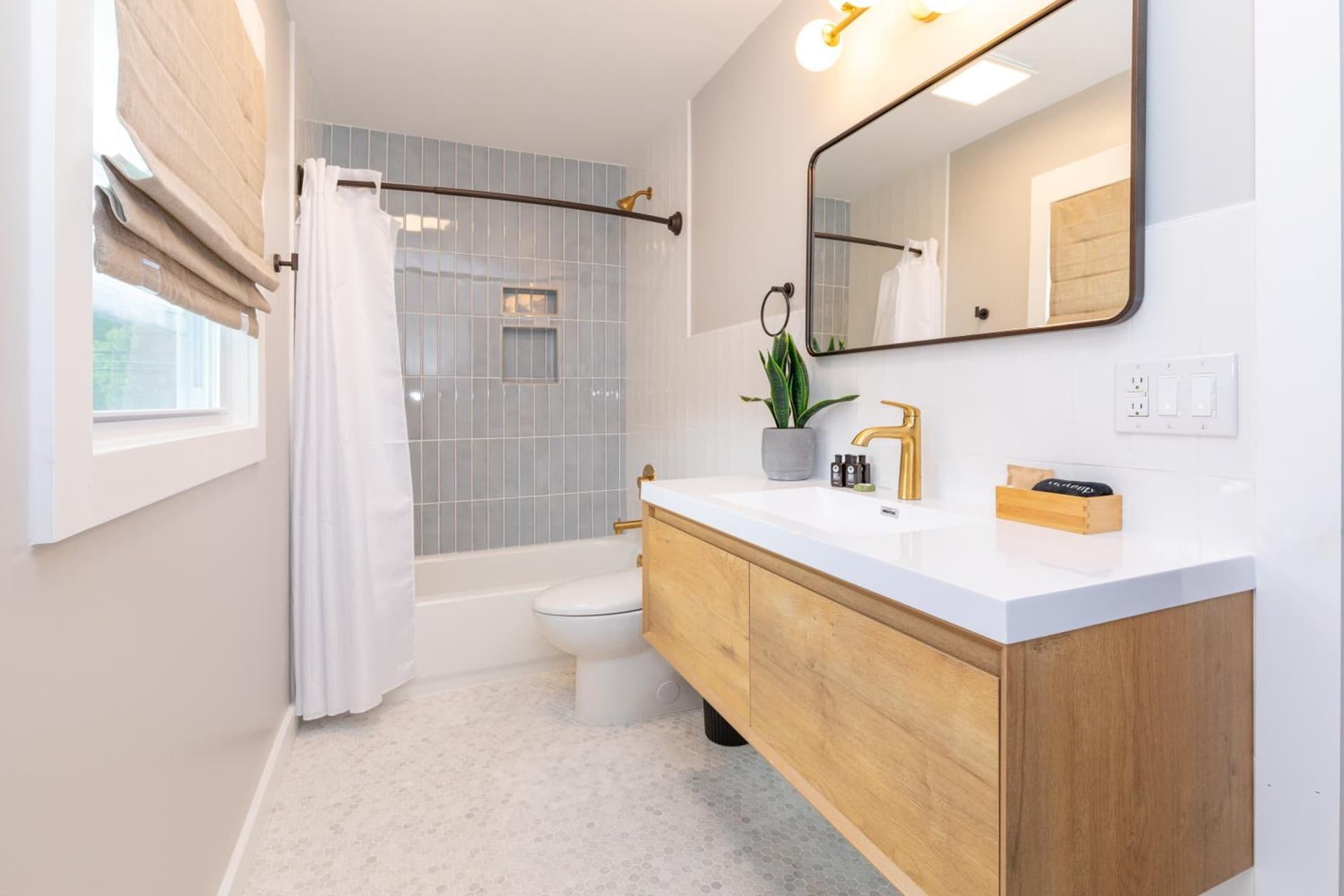 Dogwood Boutique Motel