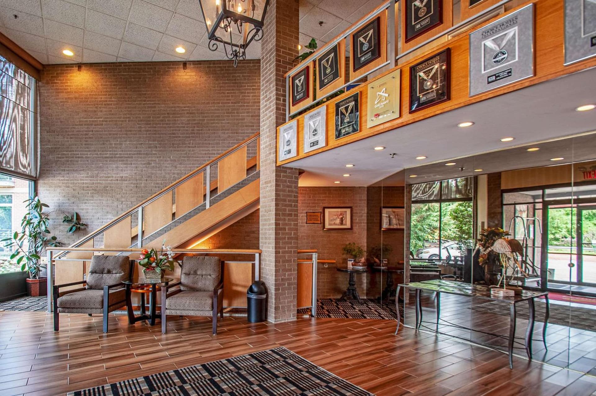 Econo Lodge Metro