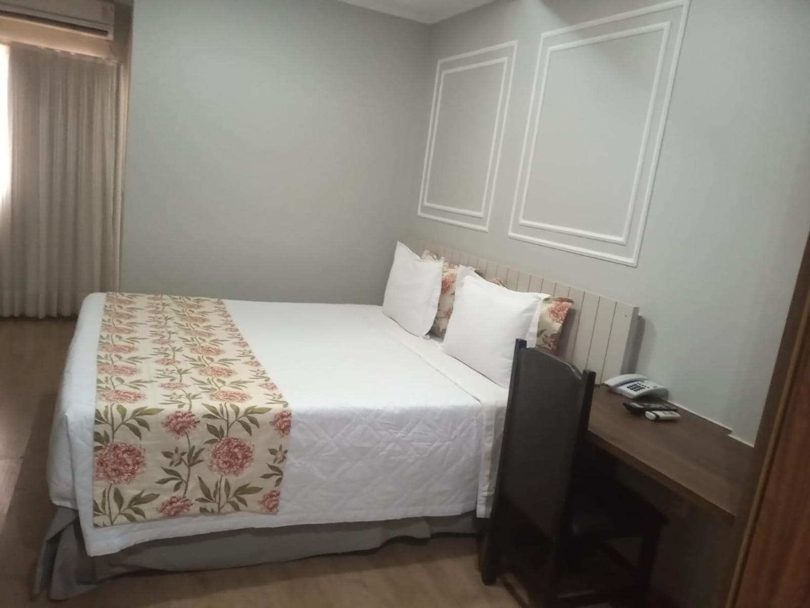 Laguna Plaza Hotel