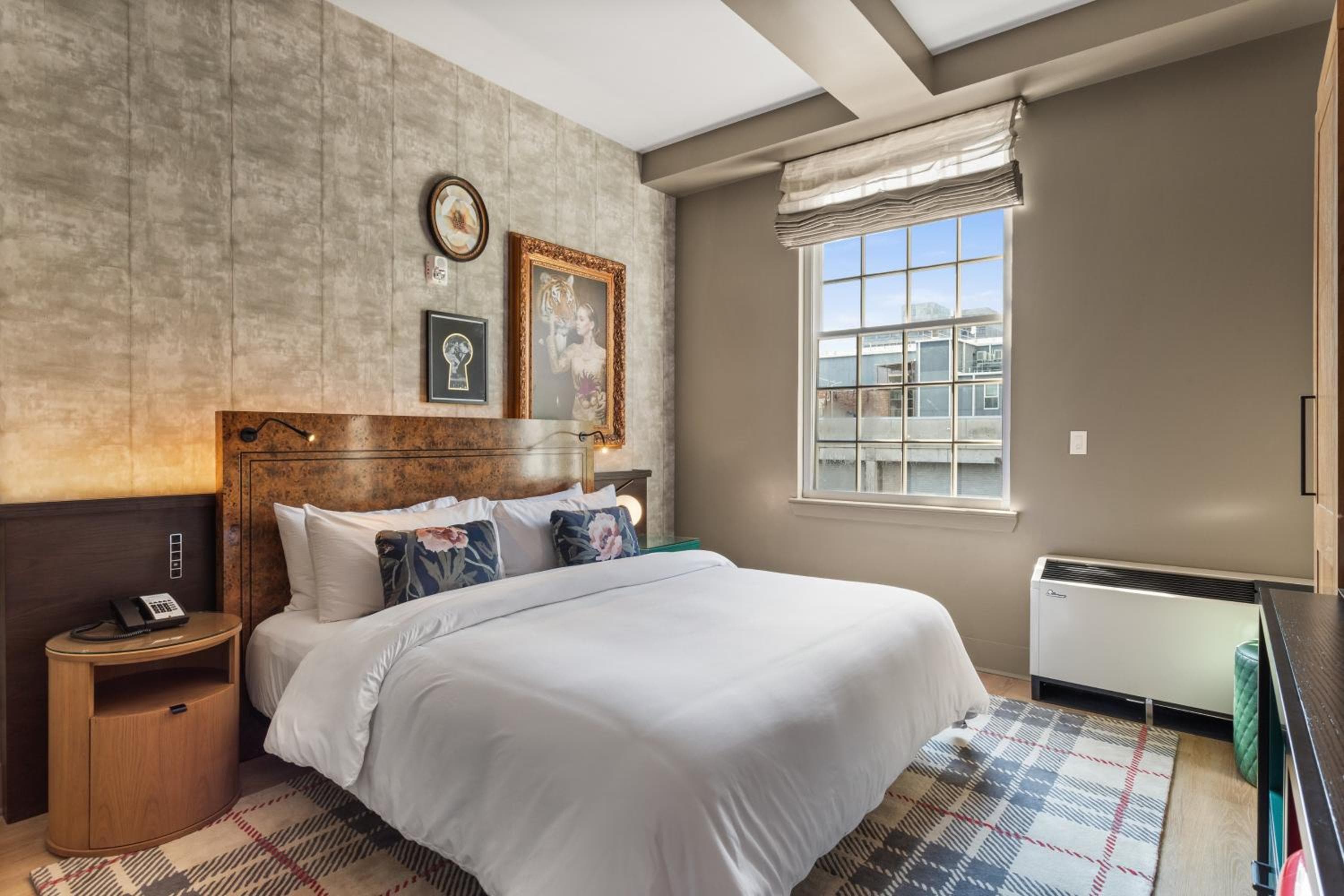 Hotel Indigo Baton Rouge Downtown by IHG