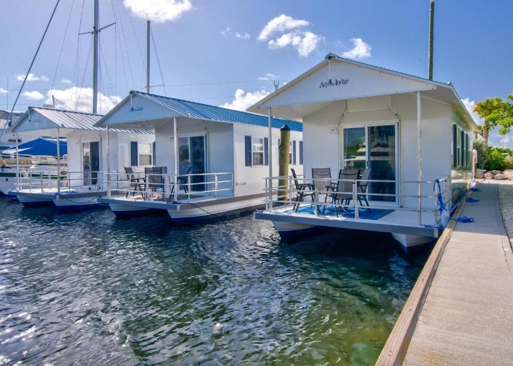 Key Colony Aqua Lodges