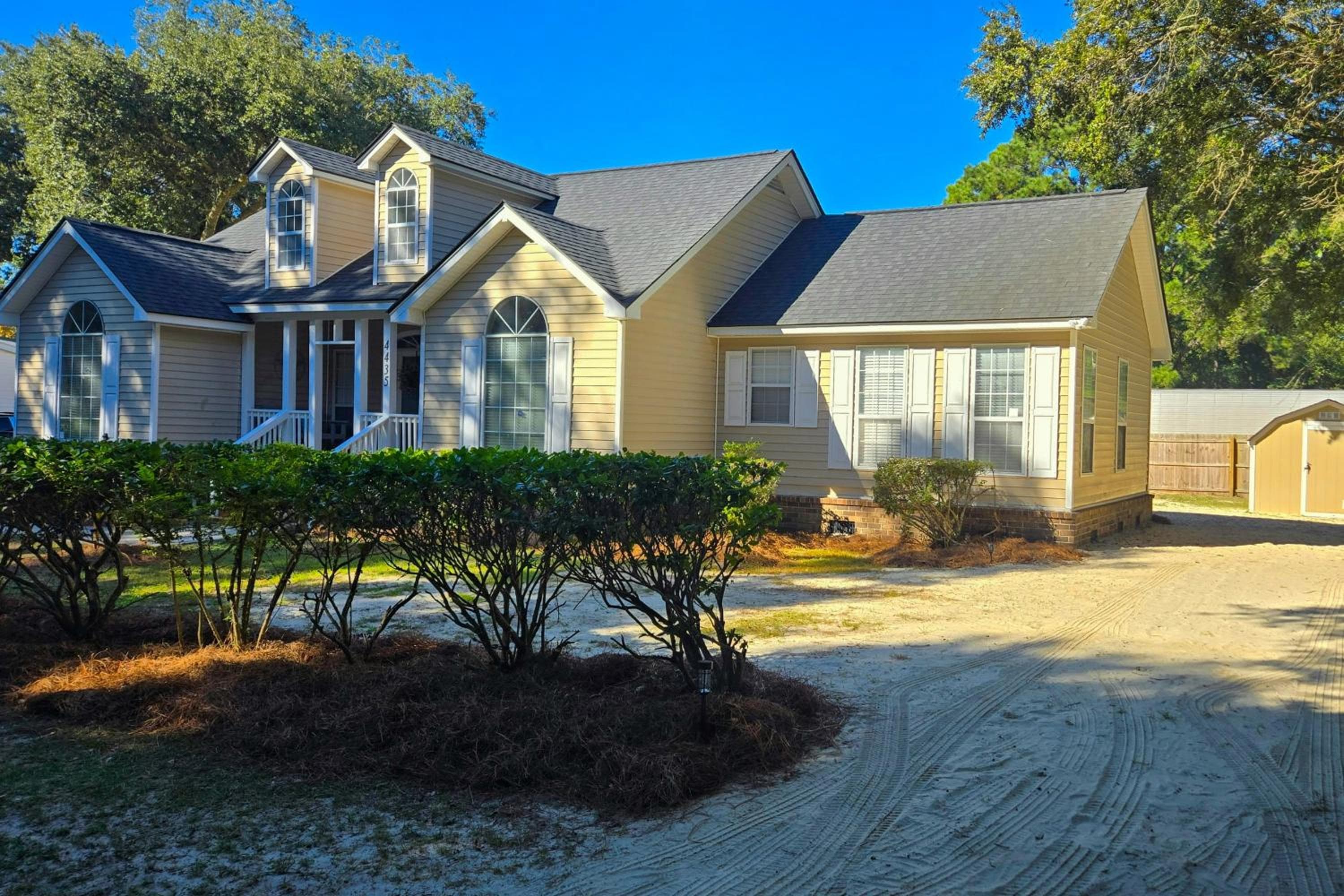 'Kerrison by Kiawah' Home w/ Deck & Fire Pit