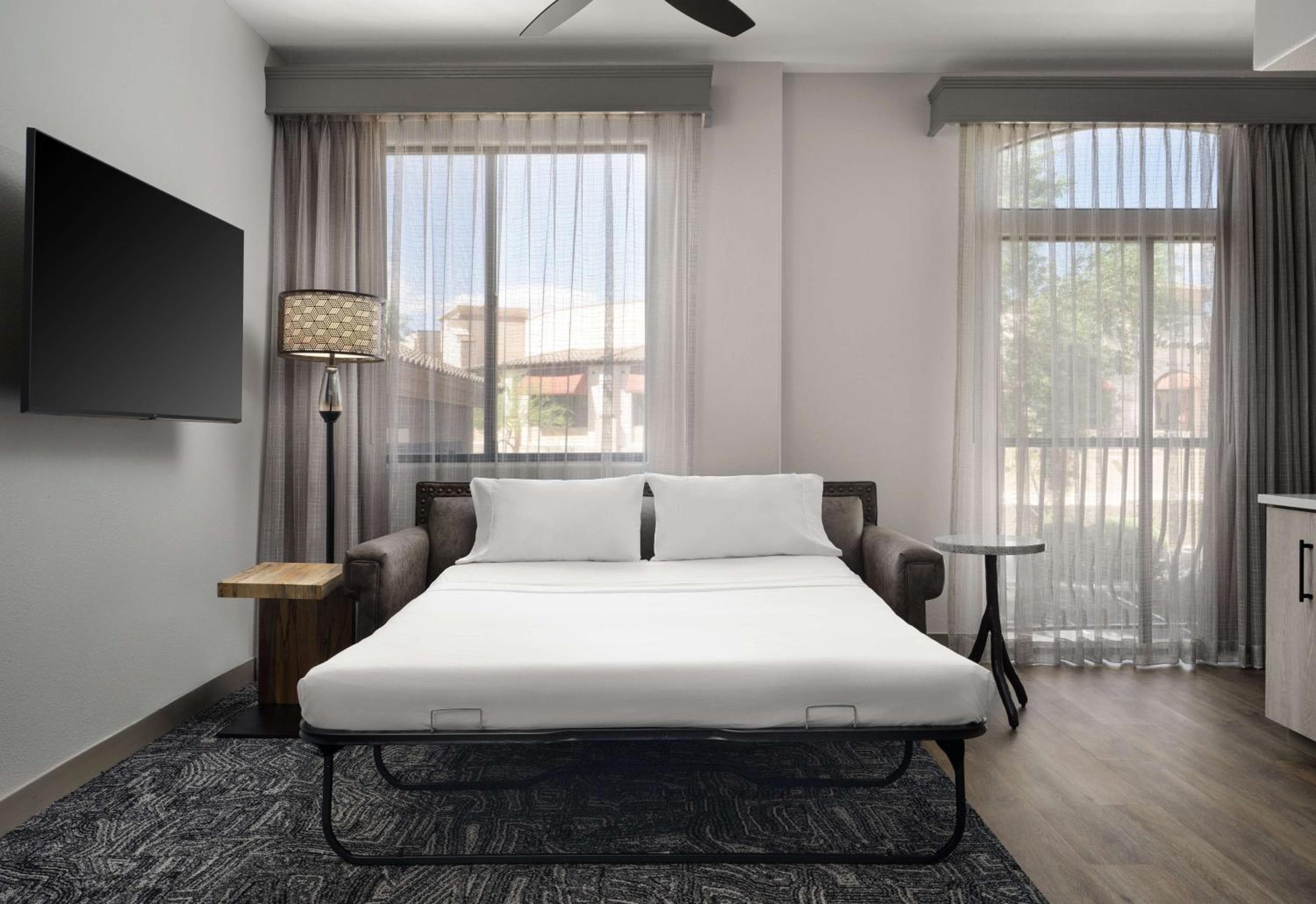 Embassy Suites Tucson - Paloma Village