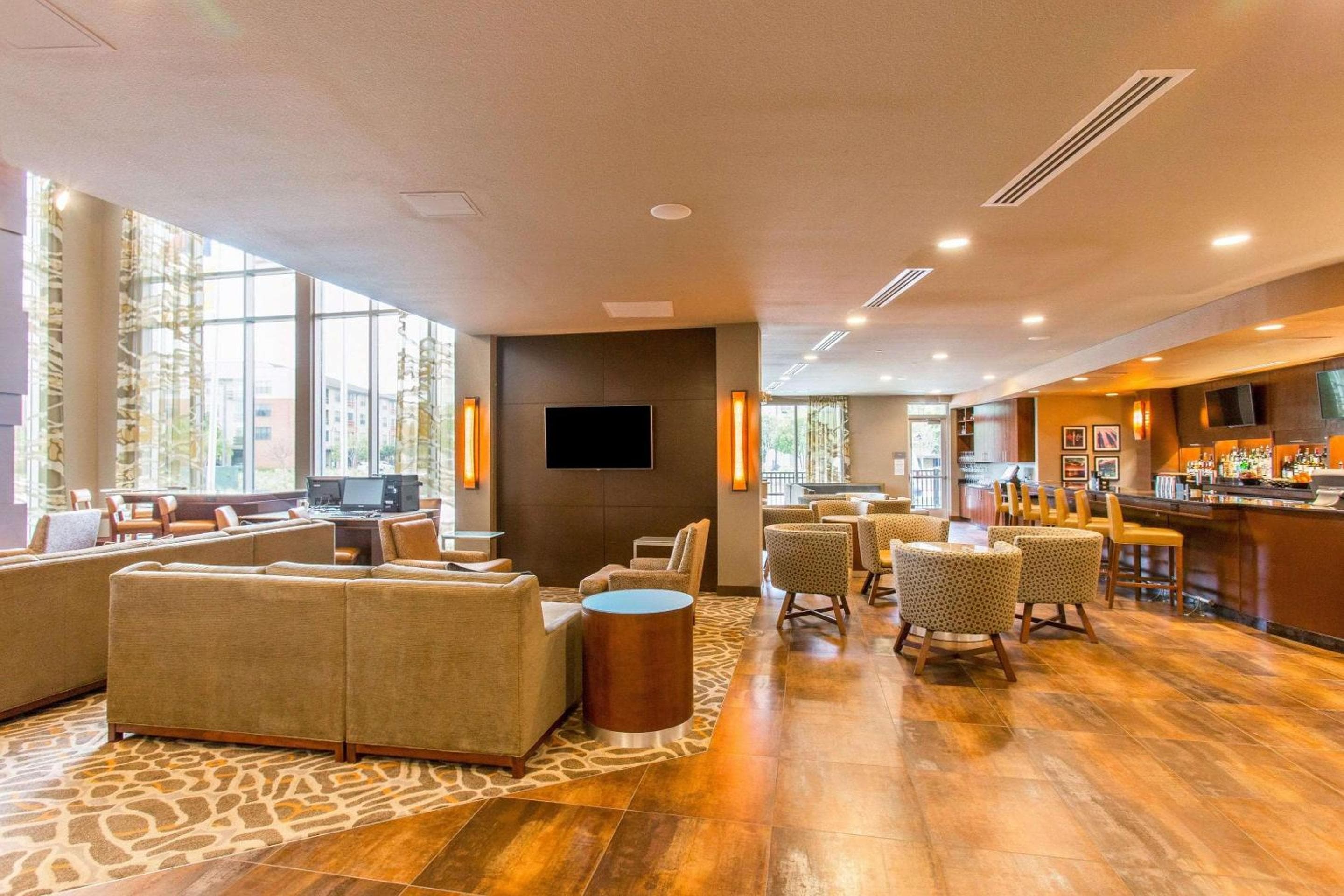 Cambria Hotel Plano - Frisco