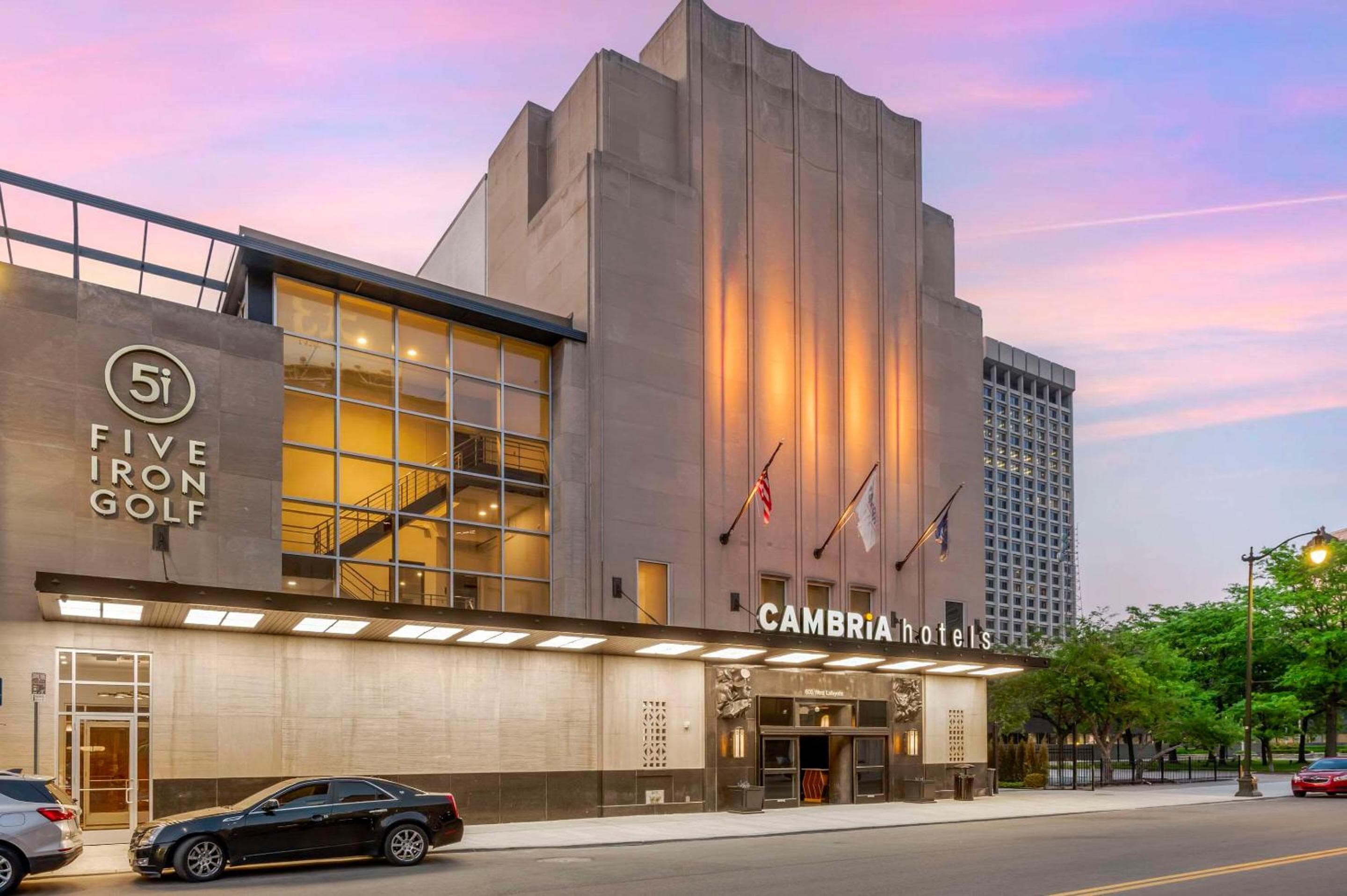 Cambria Hotel Detroit Downtown