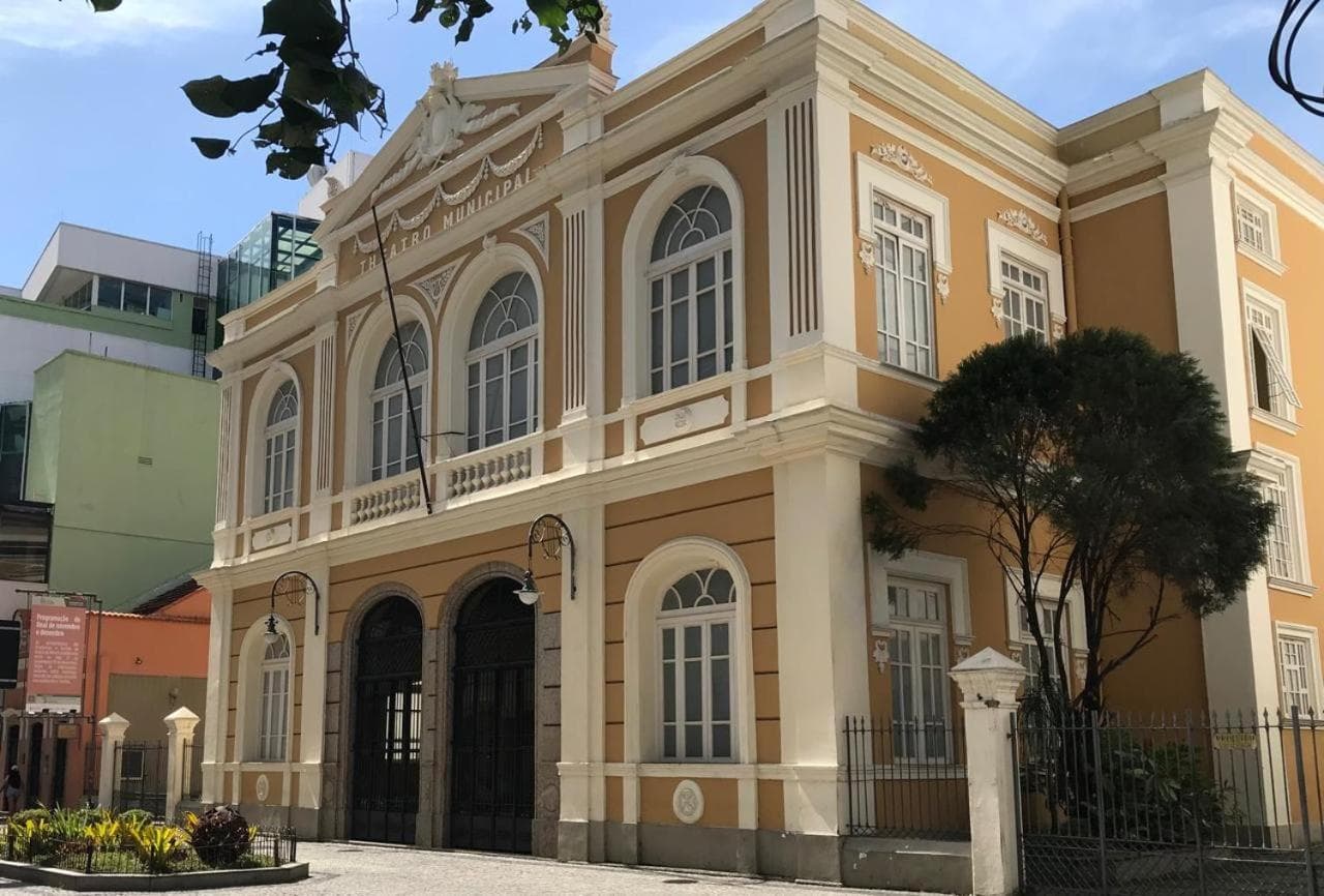 Kitnet Centro Niterói melhor localização com 14 M2