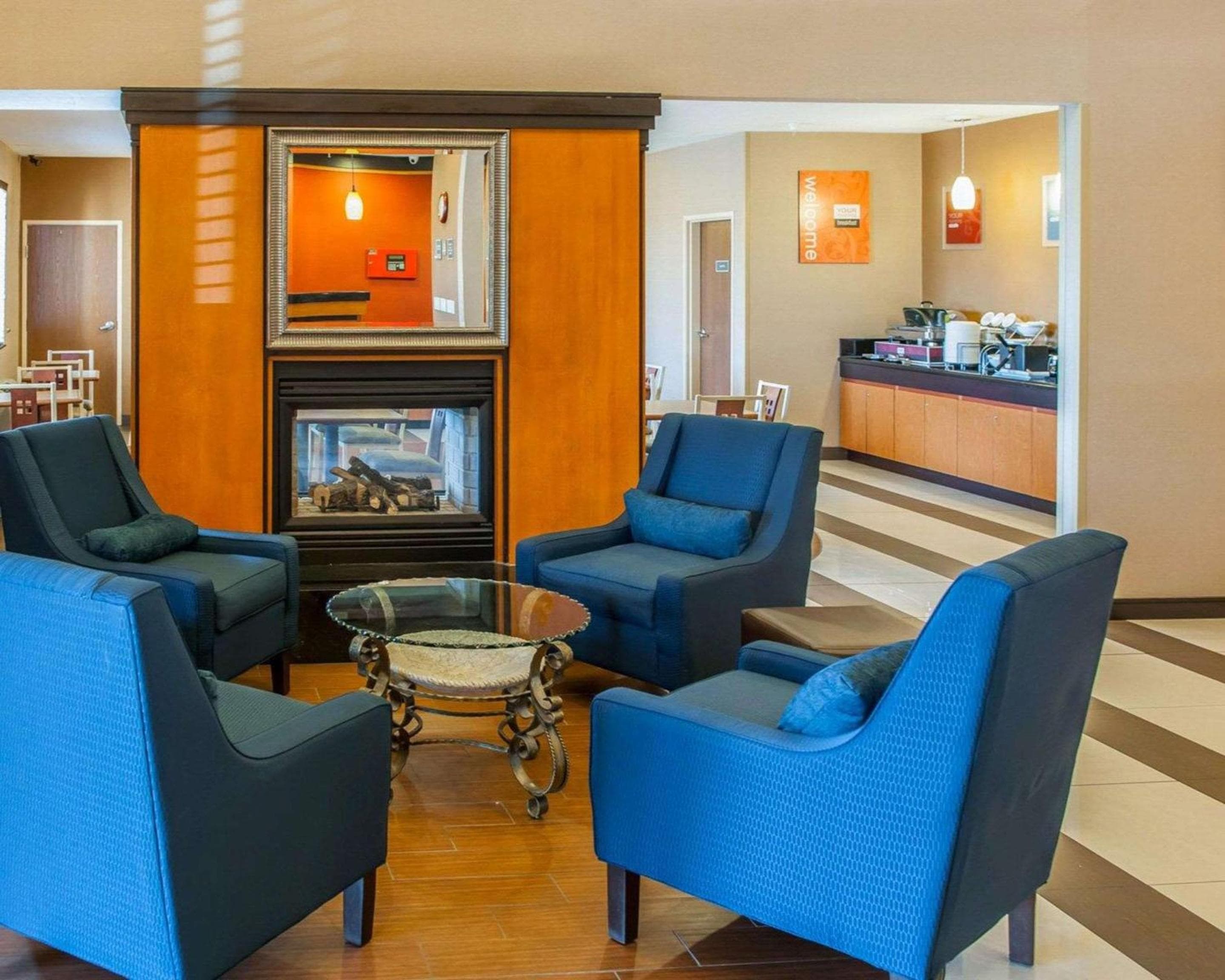 Spark by Hilton Indianapolis Northeast Fishers