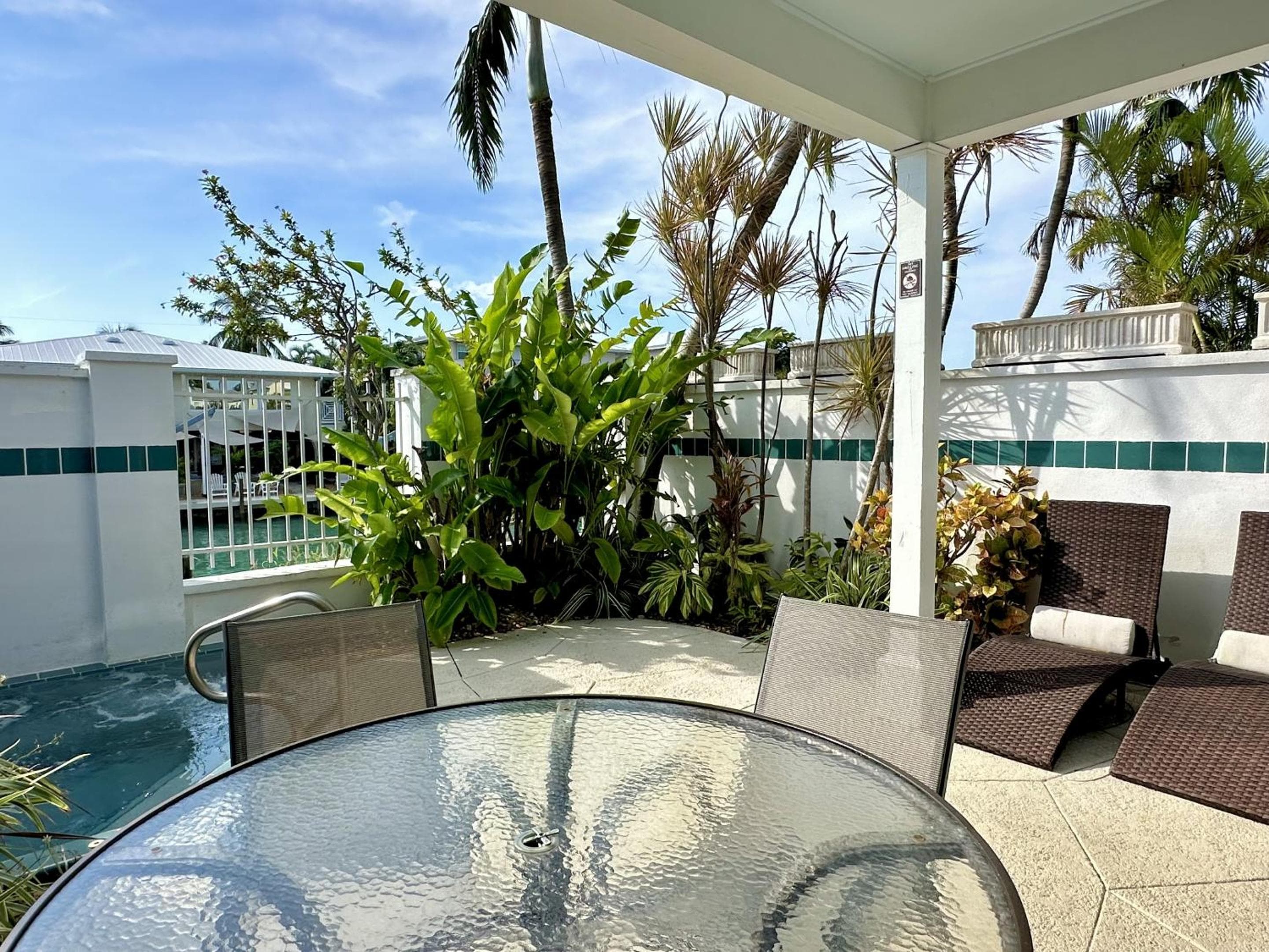 Seas the Keys Getaway