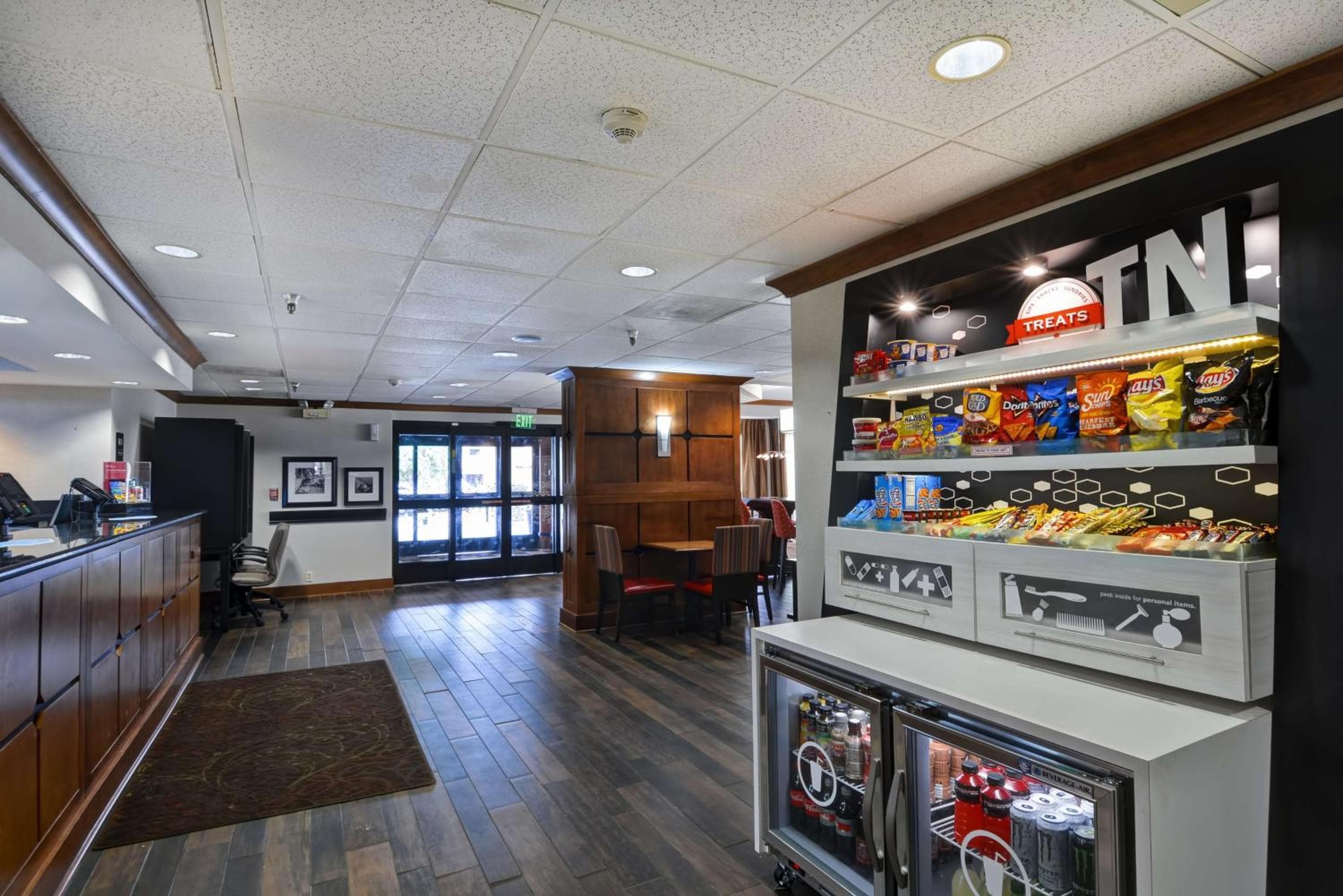 Hampton Inn Memphis-Poplar