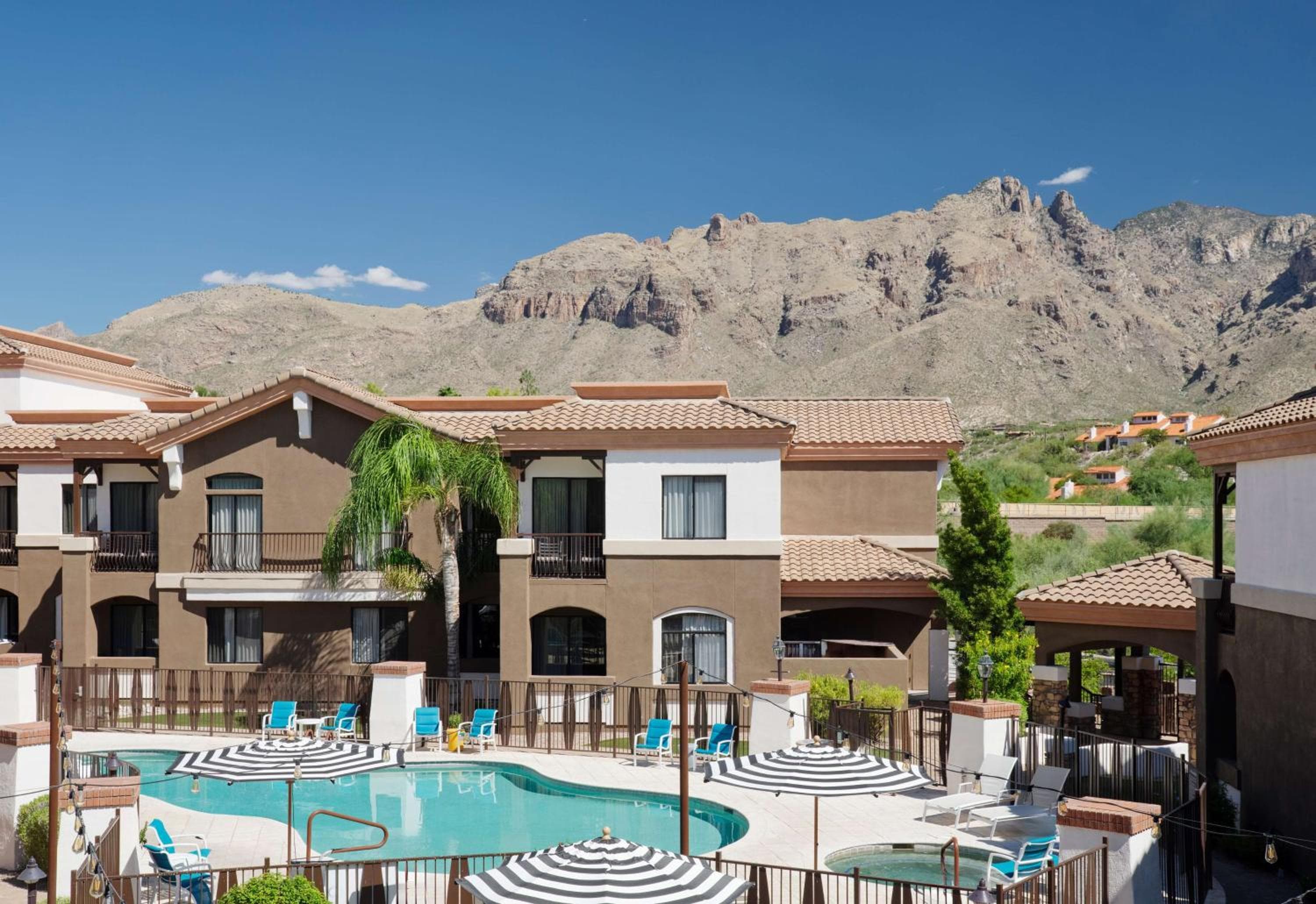 Embassy Suites Tucson - Paloma Village