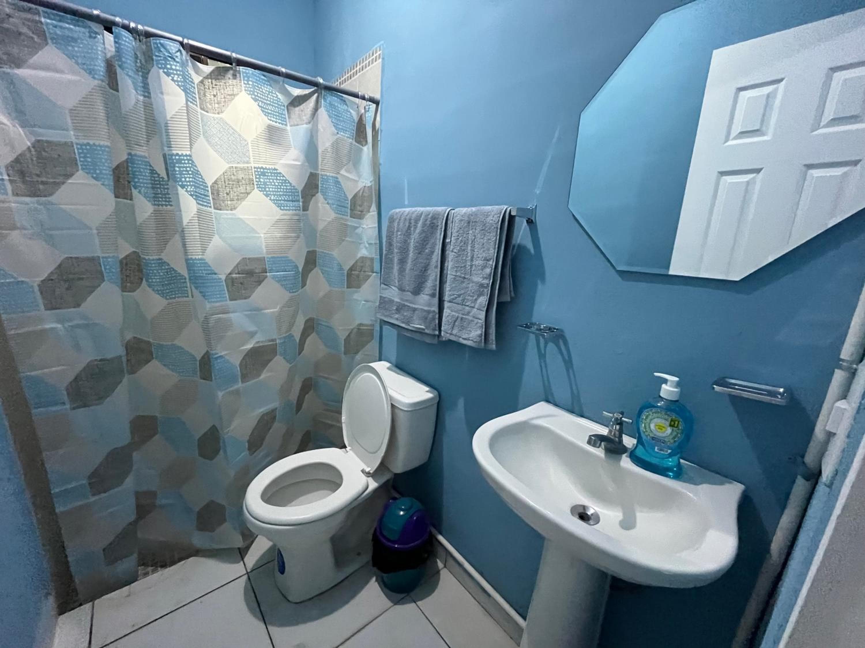 Casa en Nueva Metropolis con aire en toda la casa