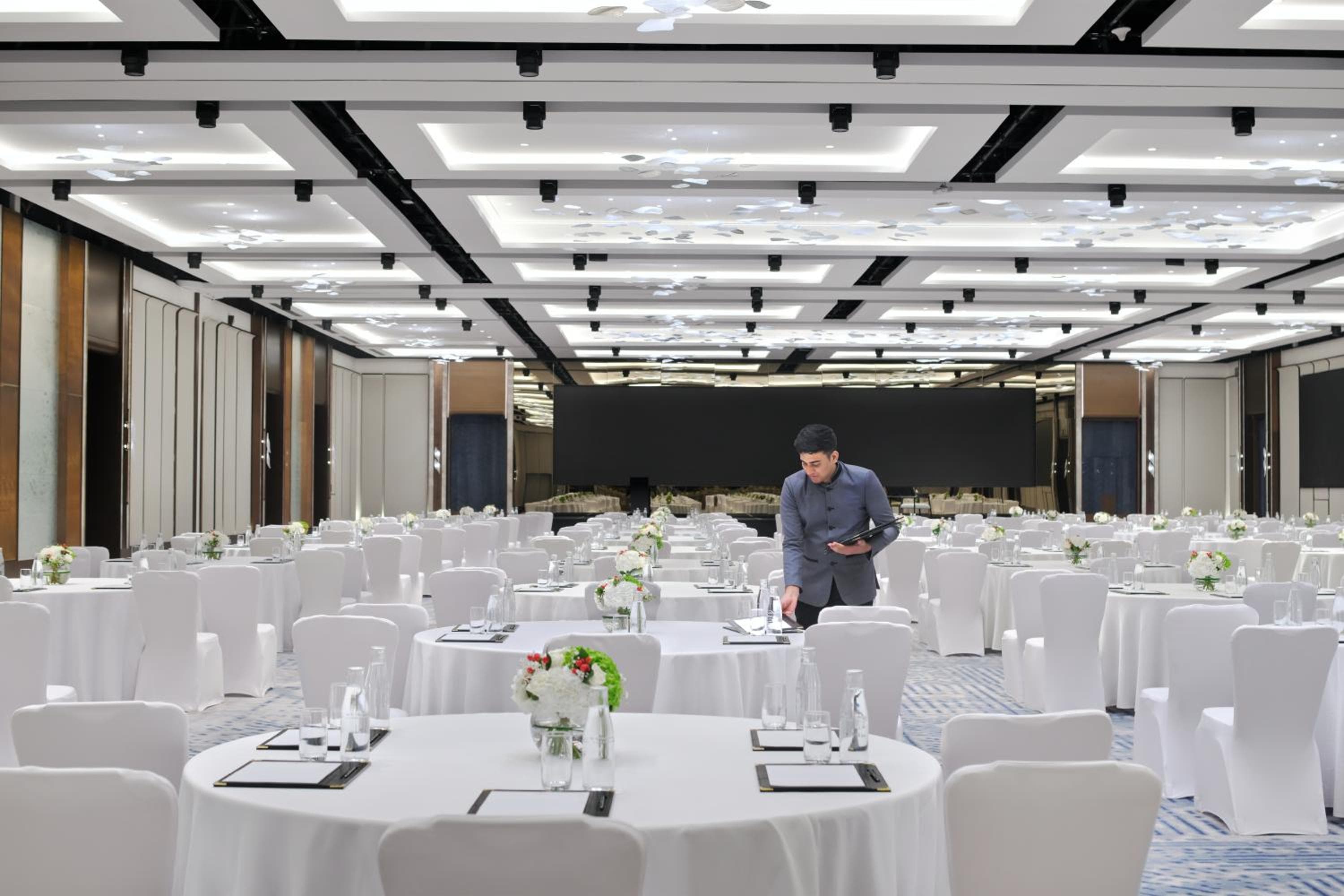 InterContinental Dubai Festival City by IHG