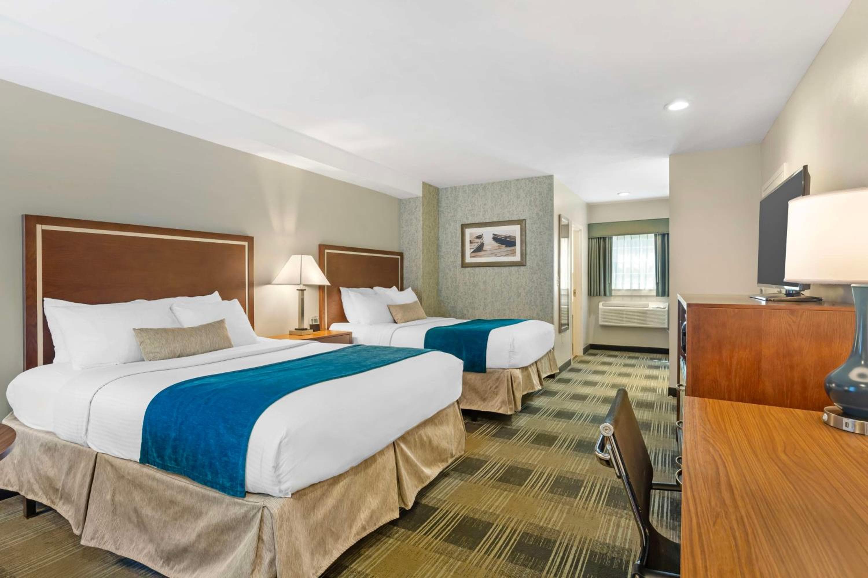 Best Western Plus Cold Spring
