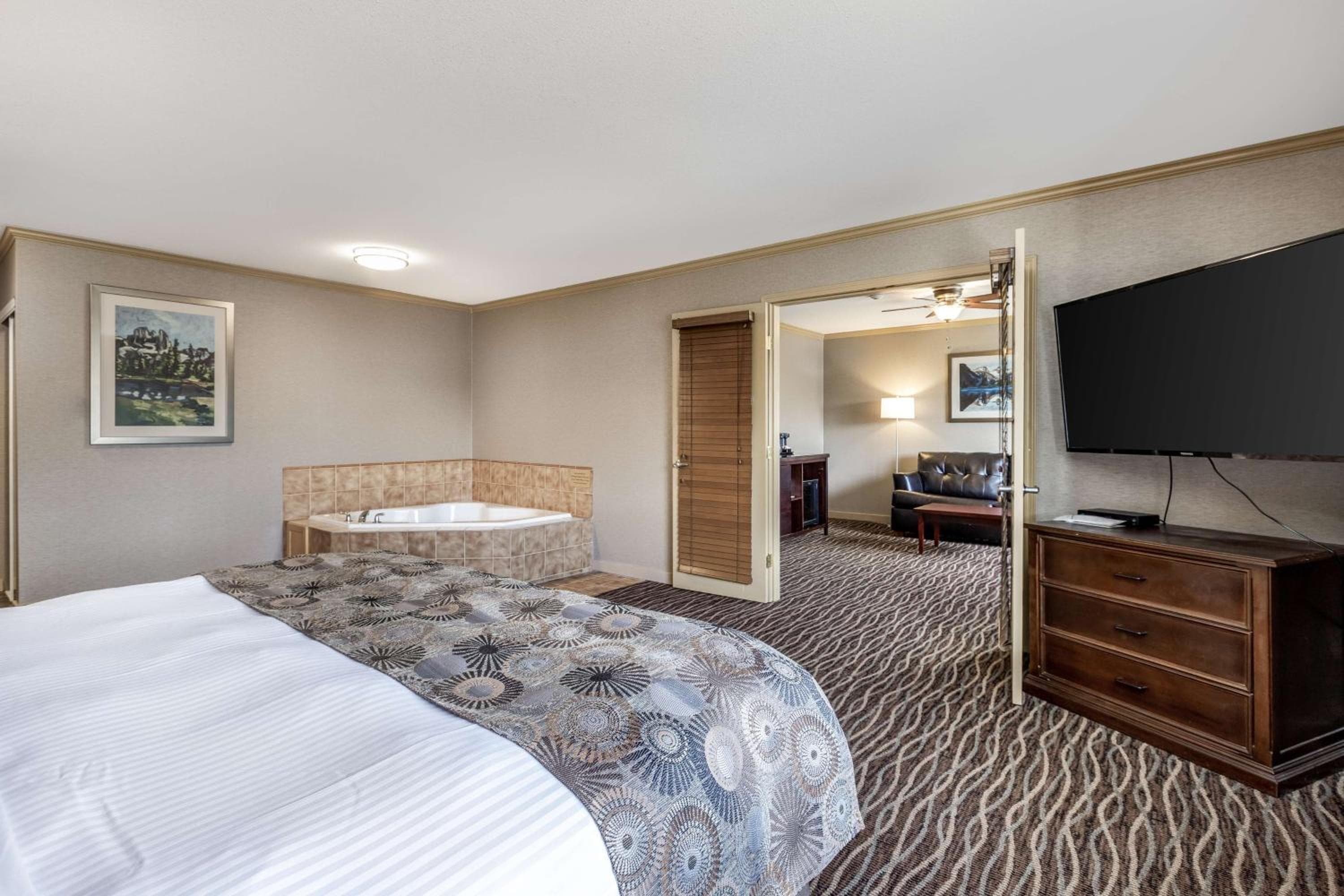 Prestige Radium Hot Springs Resort, WorldHotels Crafted