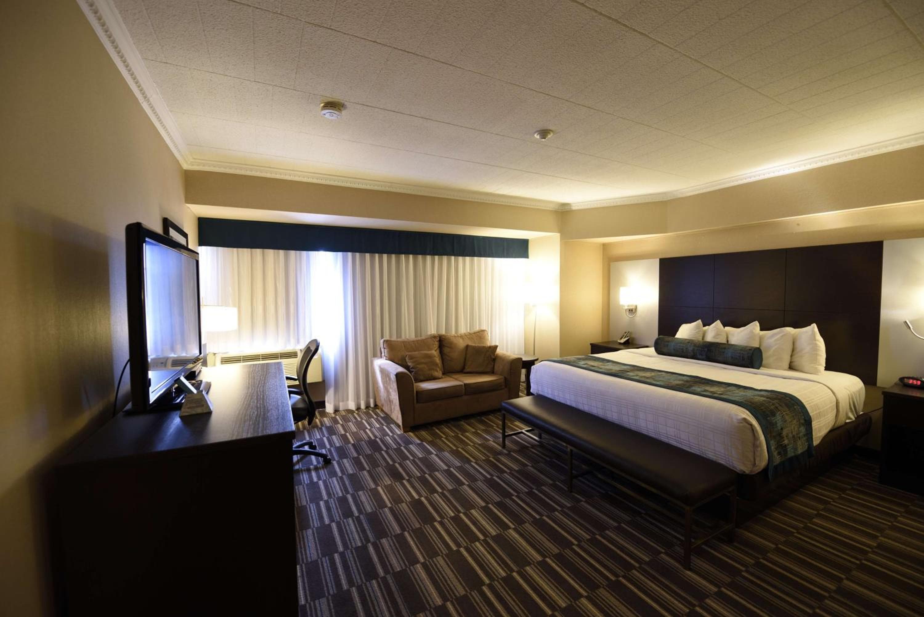 Best Western Downtown Sudbury