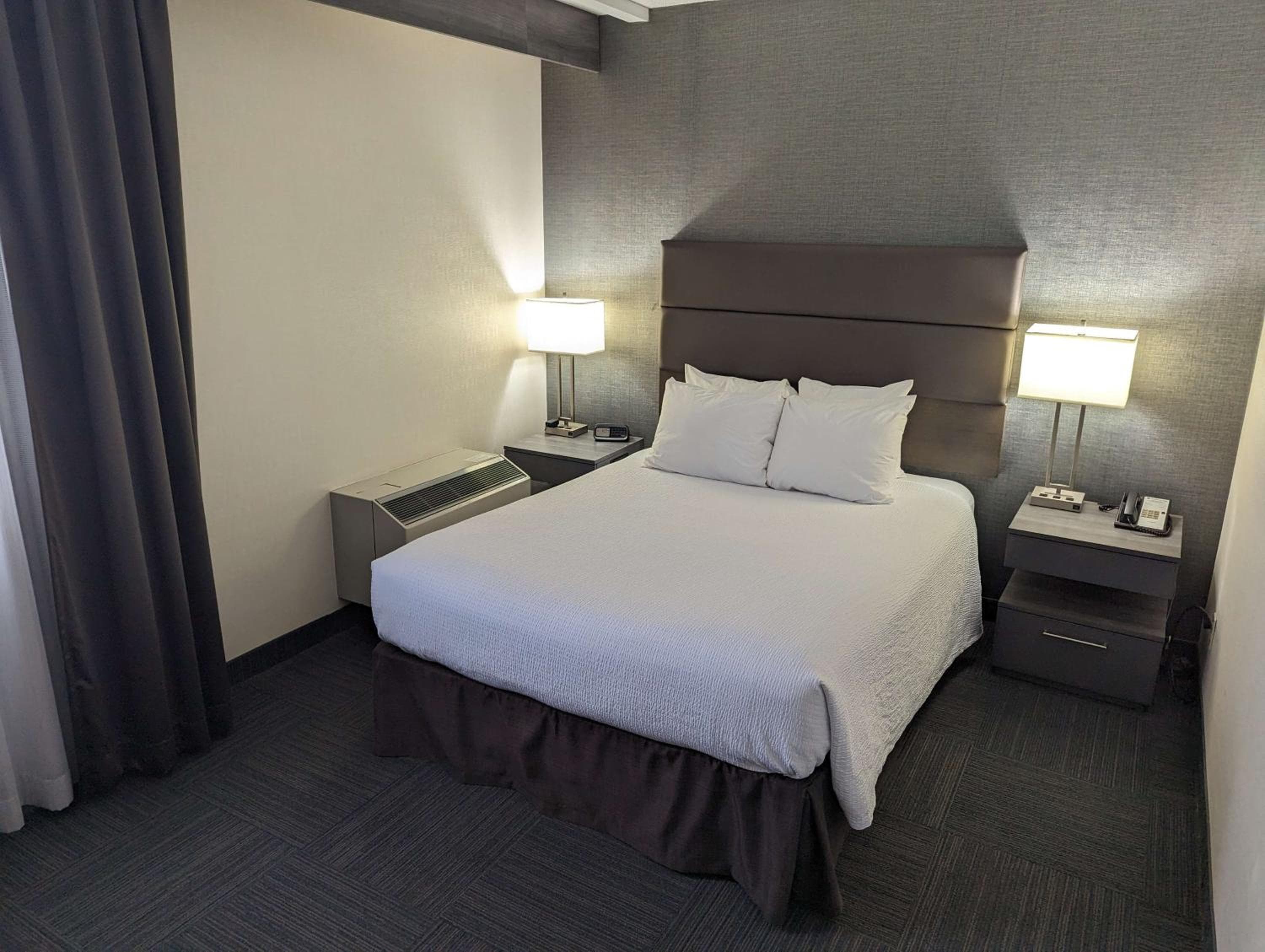 Best Western Plus Toronto Airport Hotel