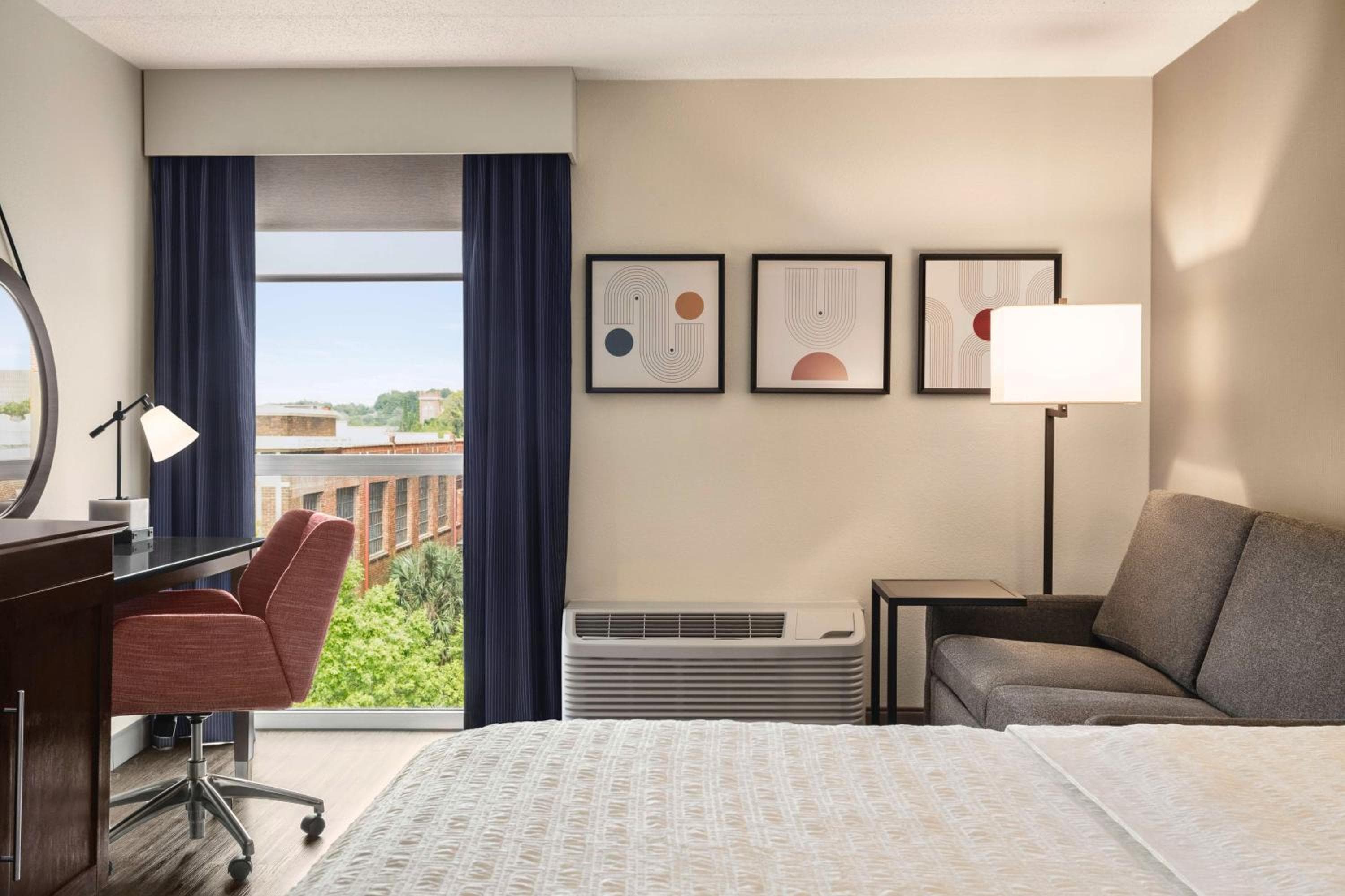 Hampton Inn Columbia-Downtown Historic District