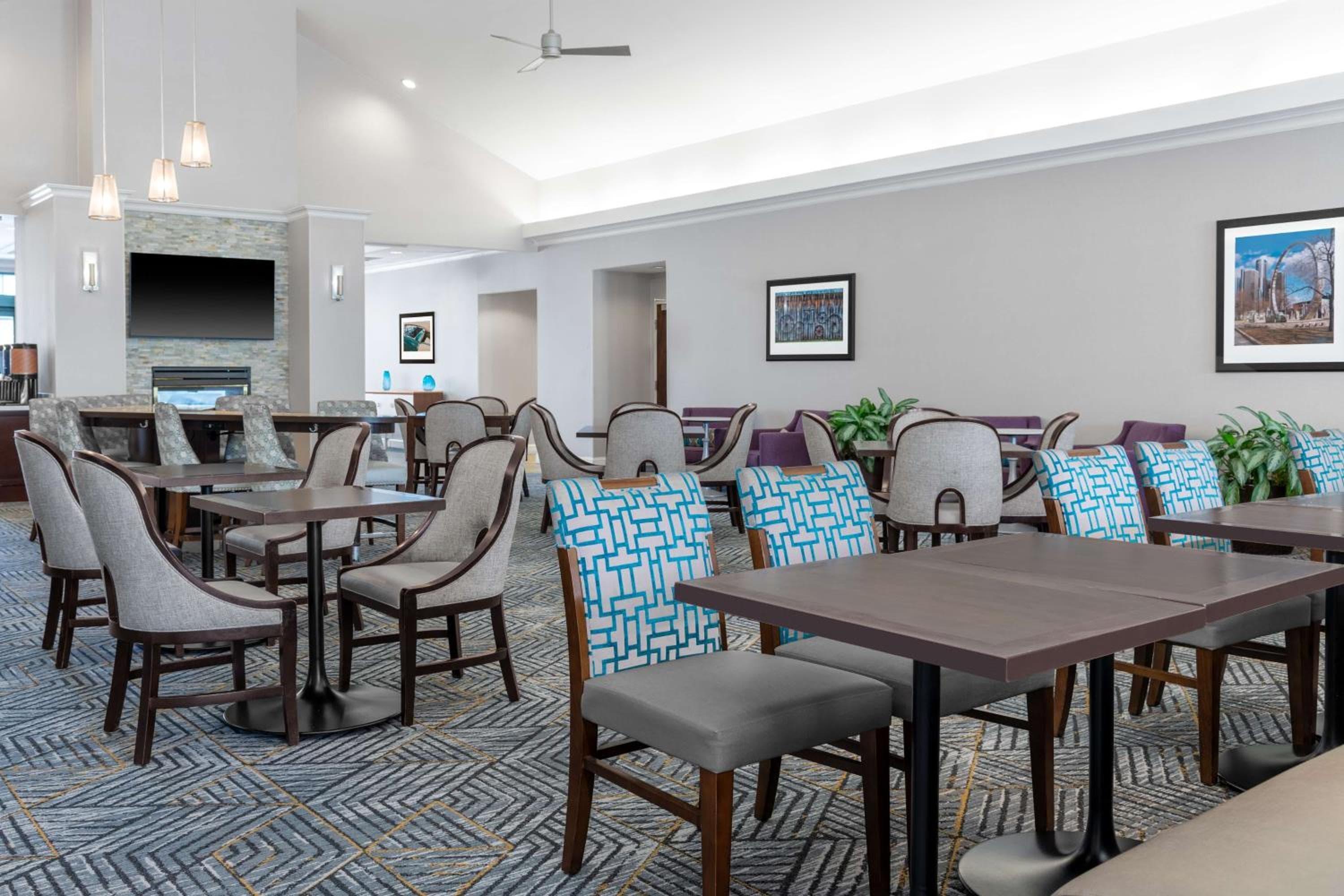 Homewood Suites by Hilton Detroit-Troy