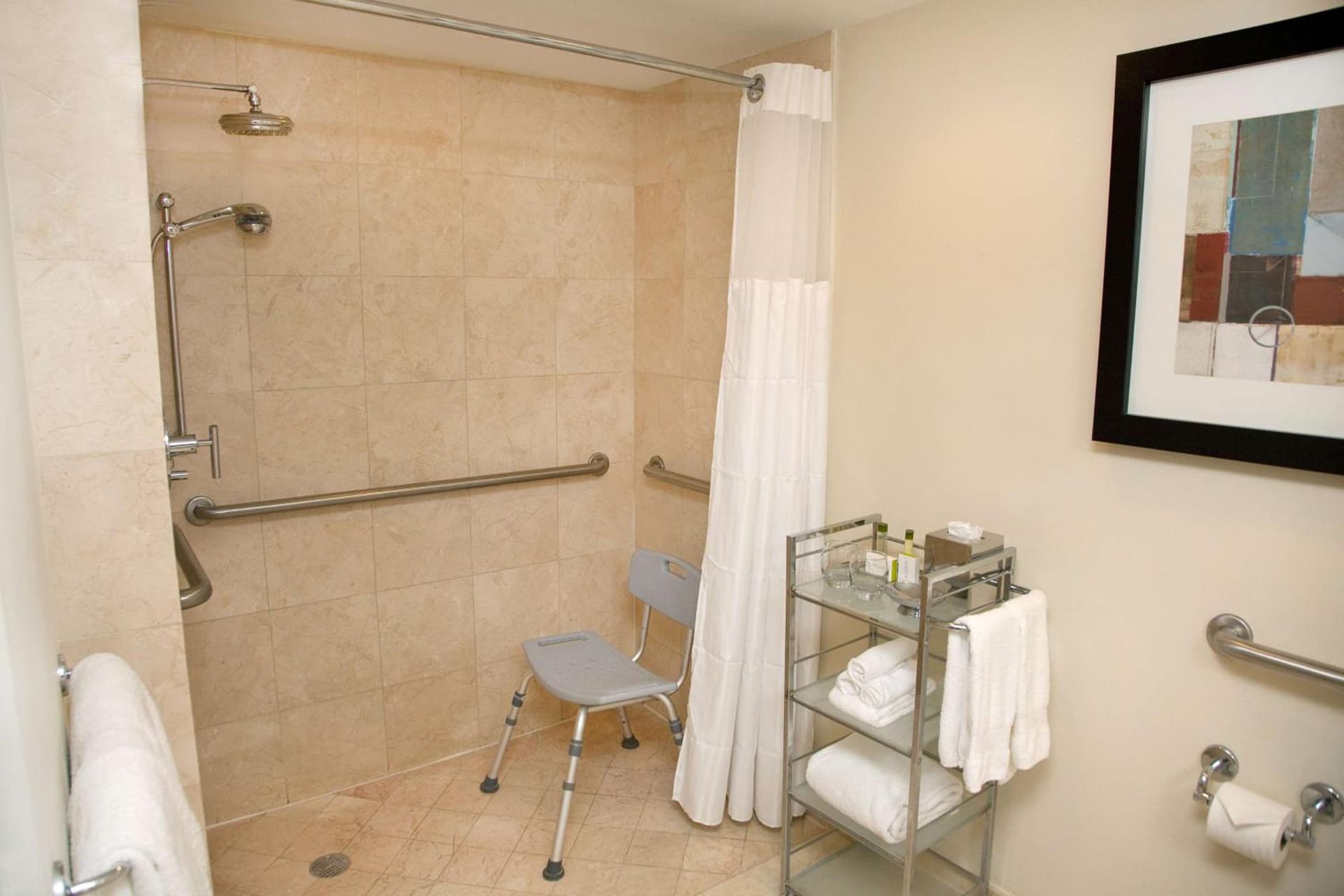 GALLERY One - A DoubleTree Suites by Hilton Hotel