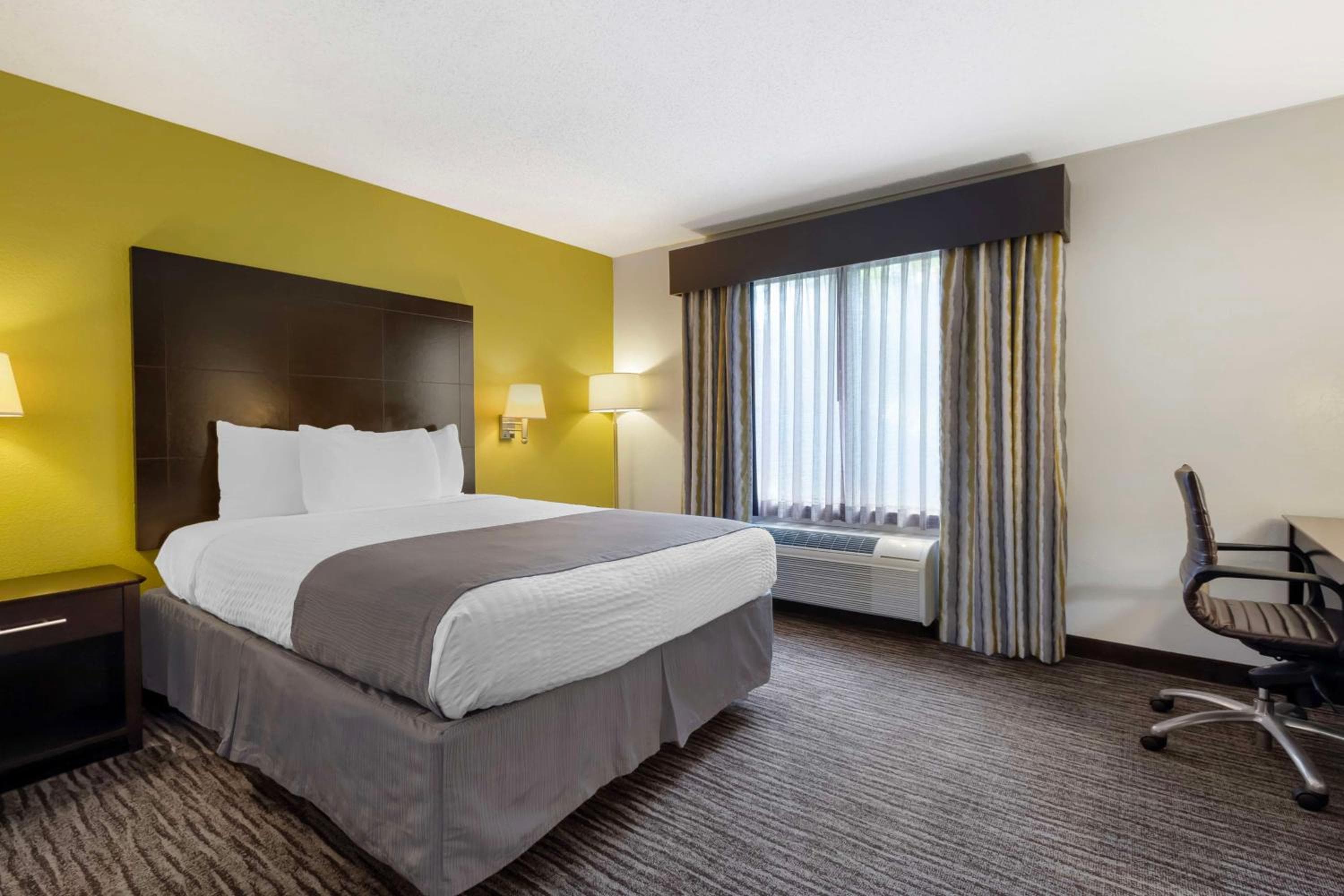 Best Western Magnolia Inn and Suites